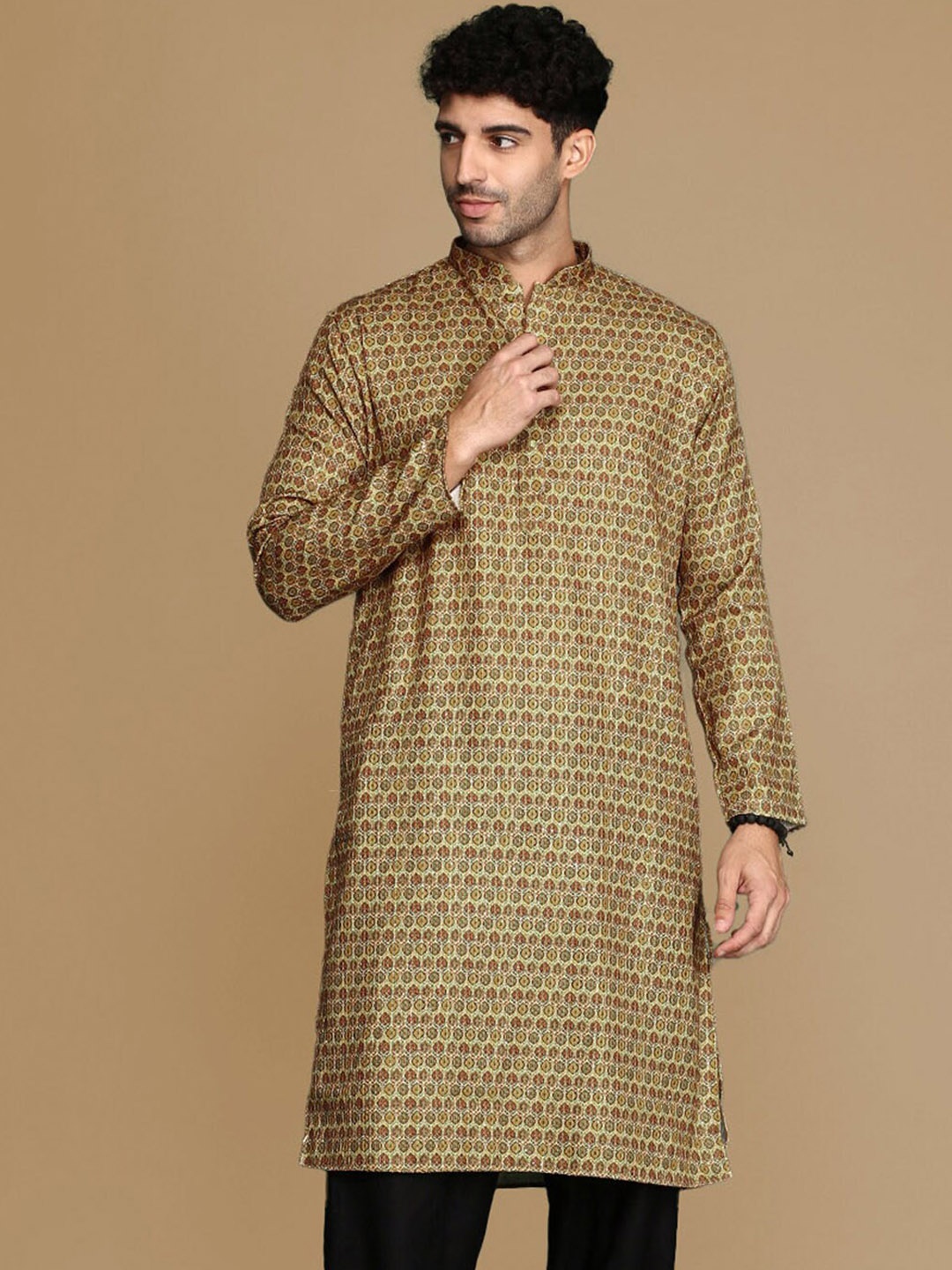 

Sanwara Ethnic Motifs Printed Mandarin Collar Long Sleeves Straight Kurta, Brown