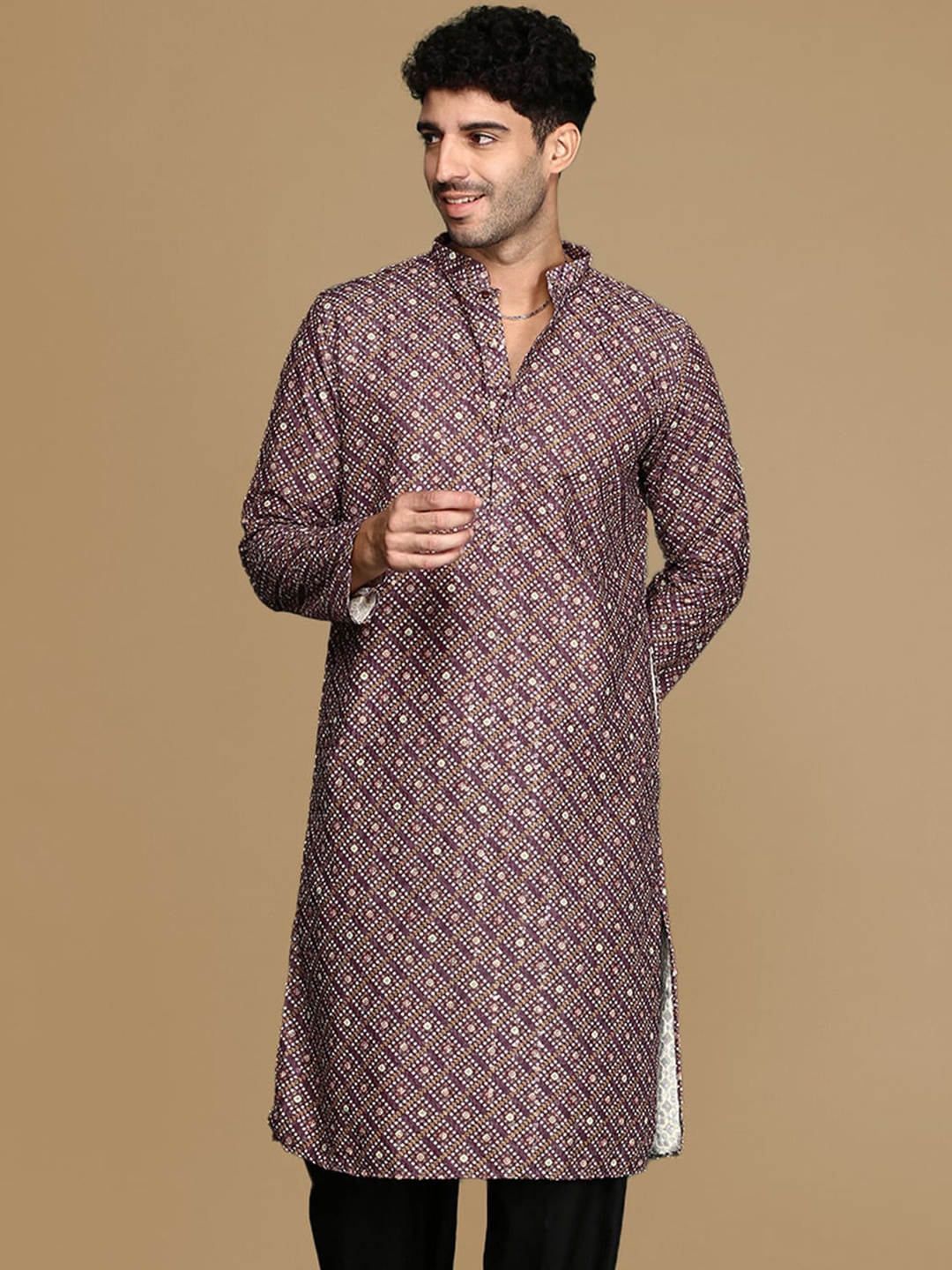 Sanwara Bandhani Printed Mandarin Collar Sequined Kurta, Red