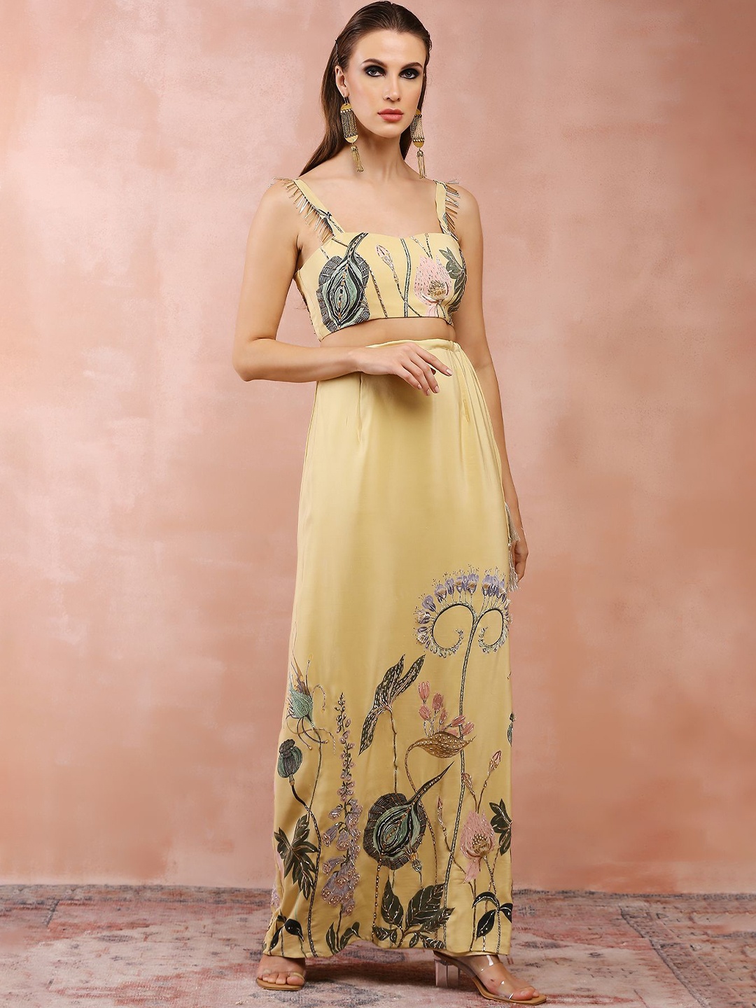 

Payal Singhal Embroidered Ready to Wear Lehenga & Choli, Yellow