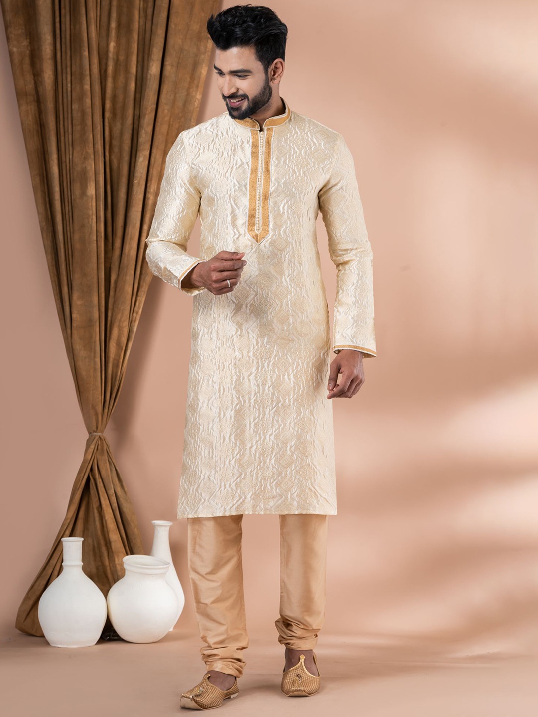

ROOTED LIBAAS Floral Printed Mandarin Collar Kurta with Pyjamas, Cream