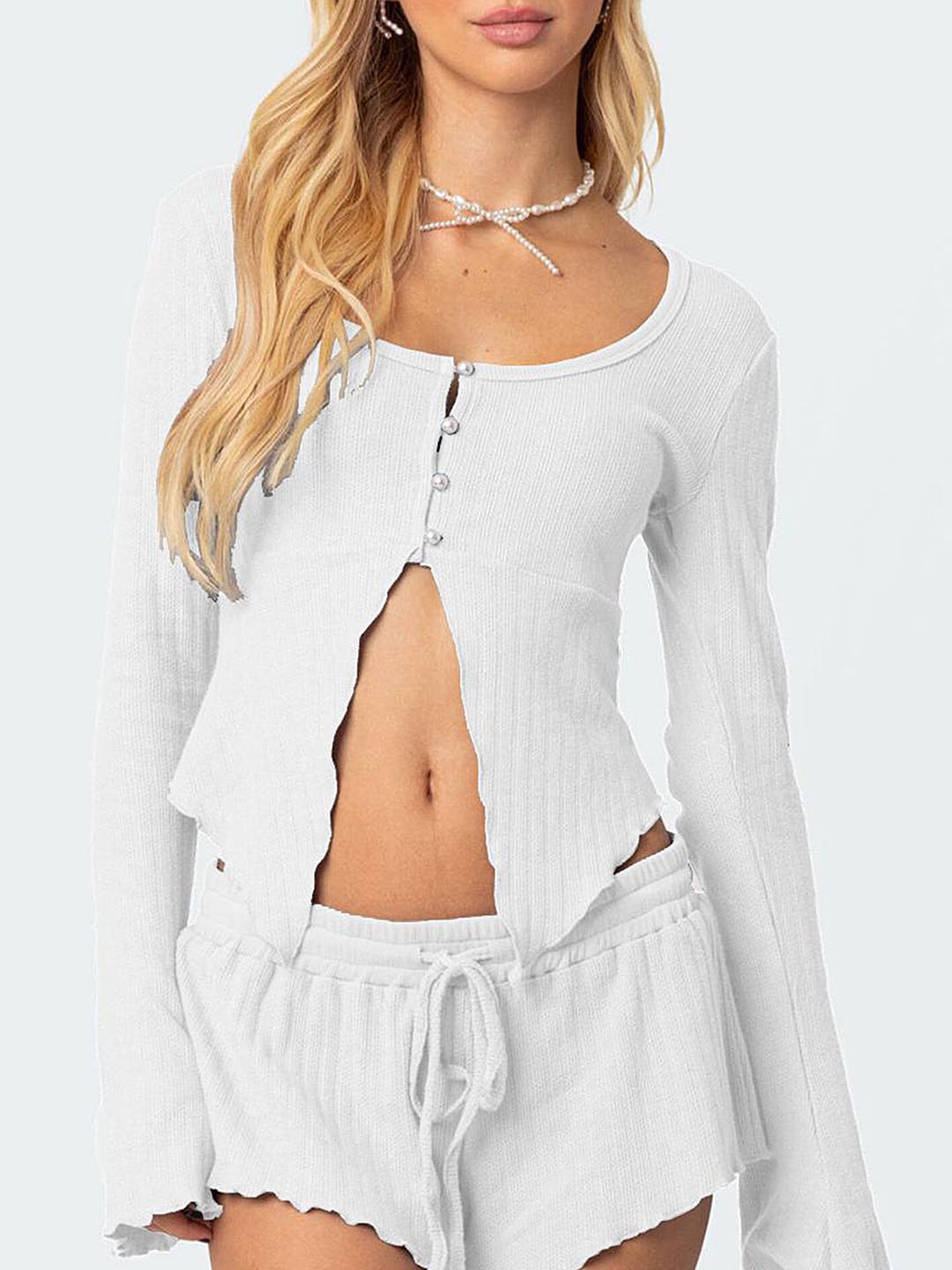 

LULU & SKY Long Sleeves Top With Short Co-Ords, White