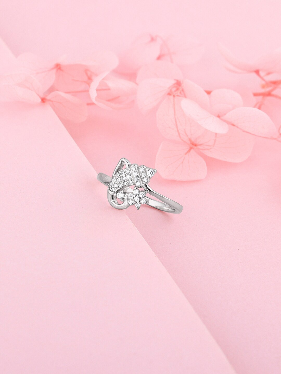 GIVA 925 Sterling Silver Rhodium Plated CZ Studded Finger Ring