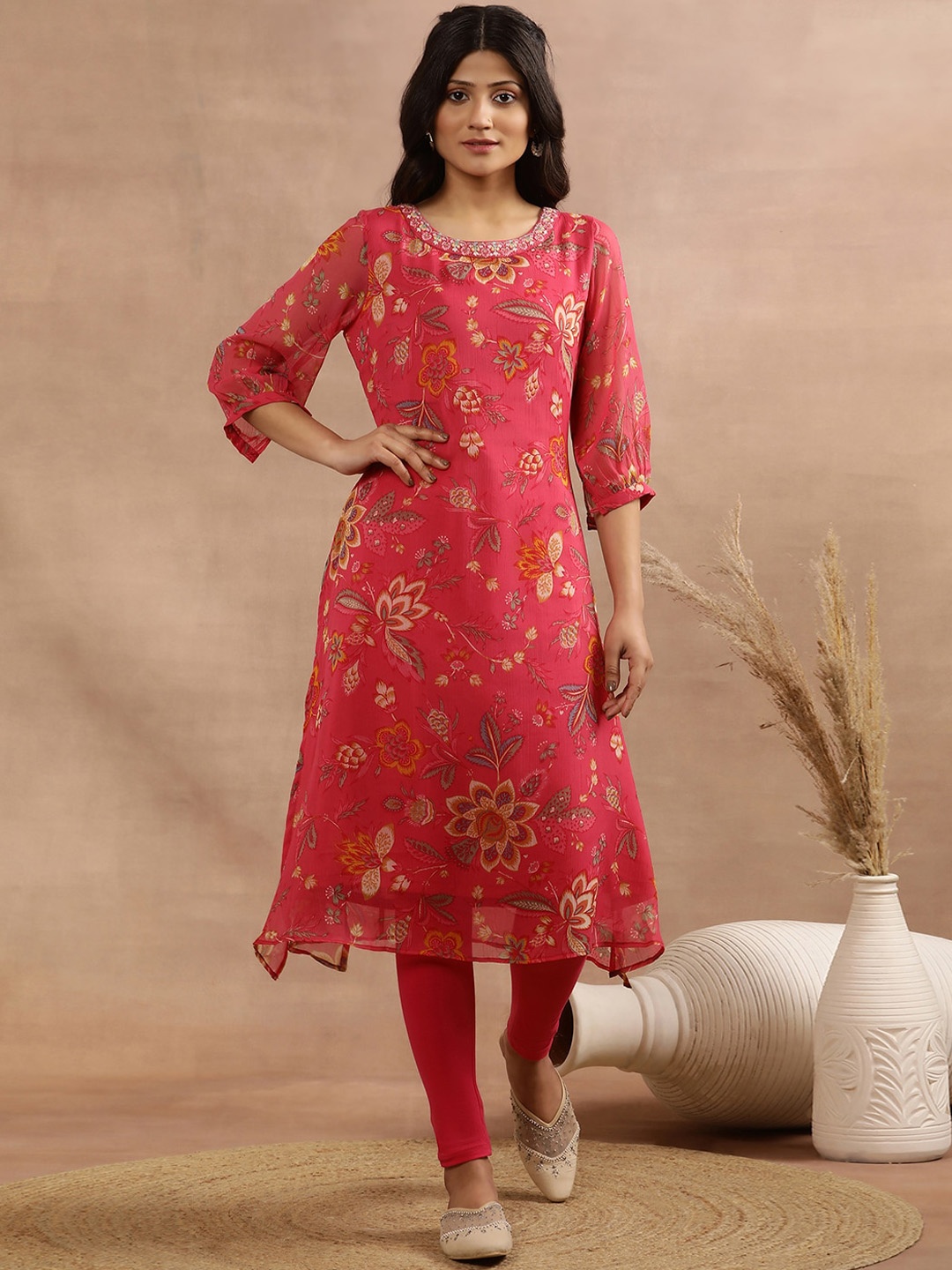 

W Floral Printed Puff Sleeves A-Line Kurta, Pink