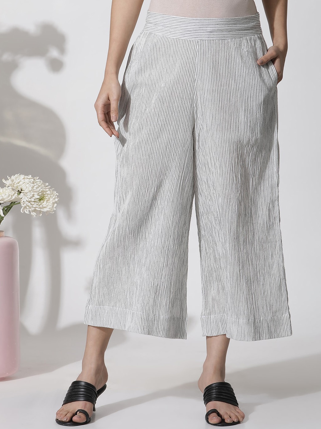 

W Women Striped Loose Fit Culotte Trousers, White