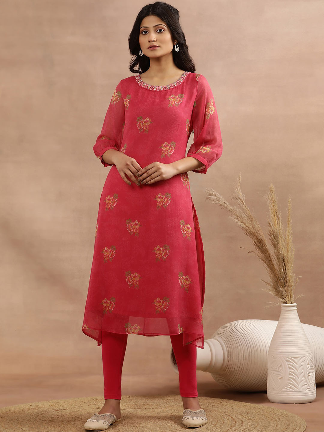 

W Floral Printed Straight Kurta, Pink