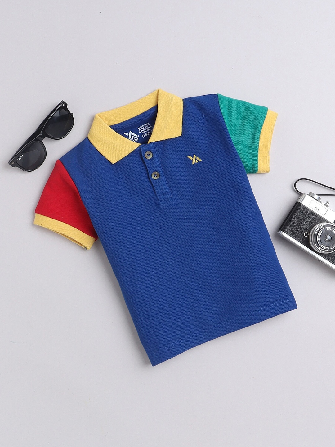 

Yellow Apple Boys Colourblocked Polo Collar Cotton T-shirt, Blue