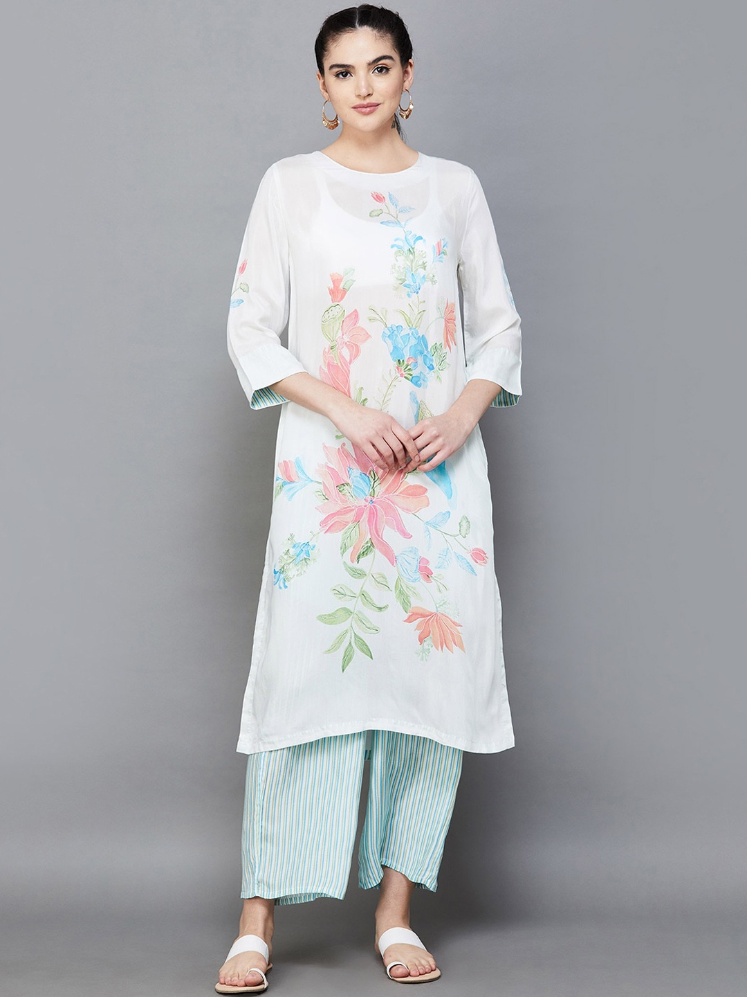 

Melange by Lifestyle Floral Printed Regular Kurta with Pyjamas, Off white
