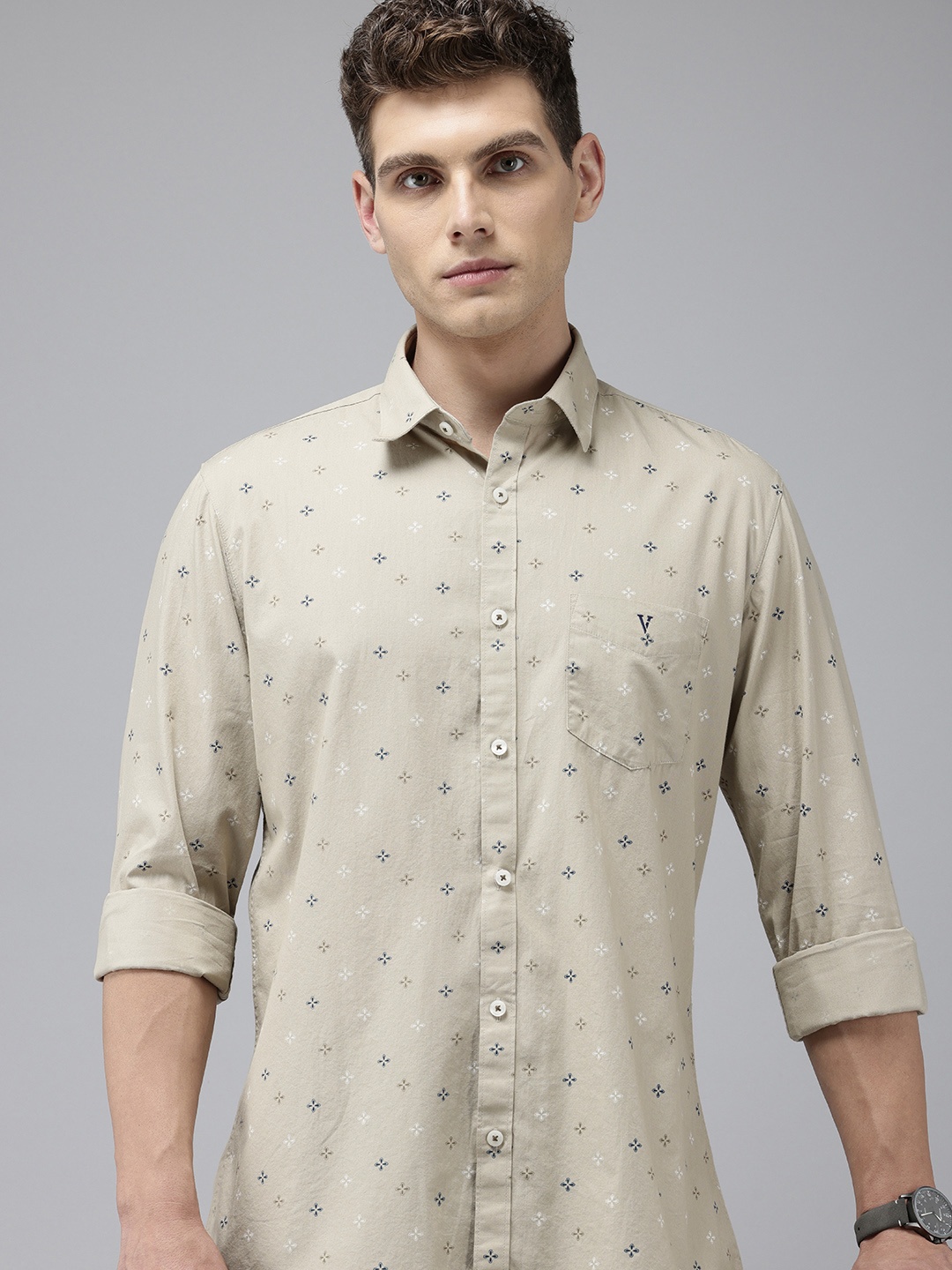 

Van Heusen Sport Pure Cotton Slim Fit Geometric Printed Casual Shirt, Green