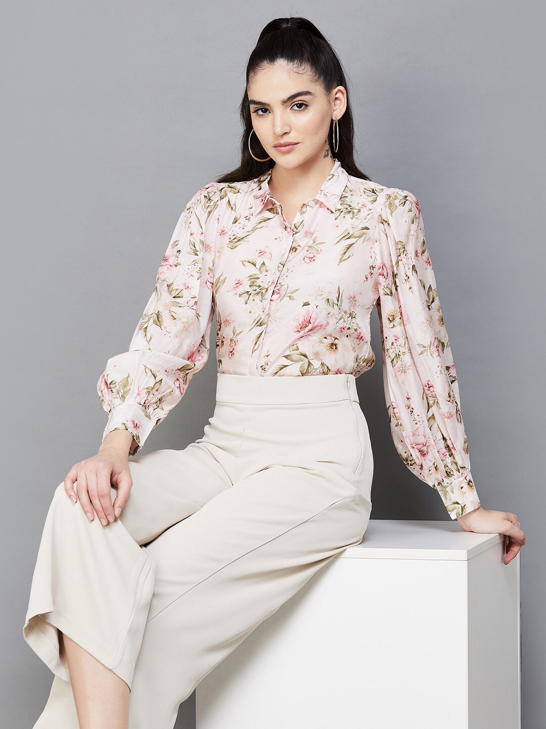 

CODE by Lifestyle Floral Print Flared Sleeve Shirt Style Top, Pink