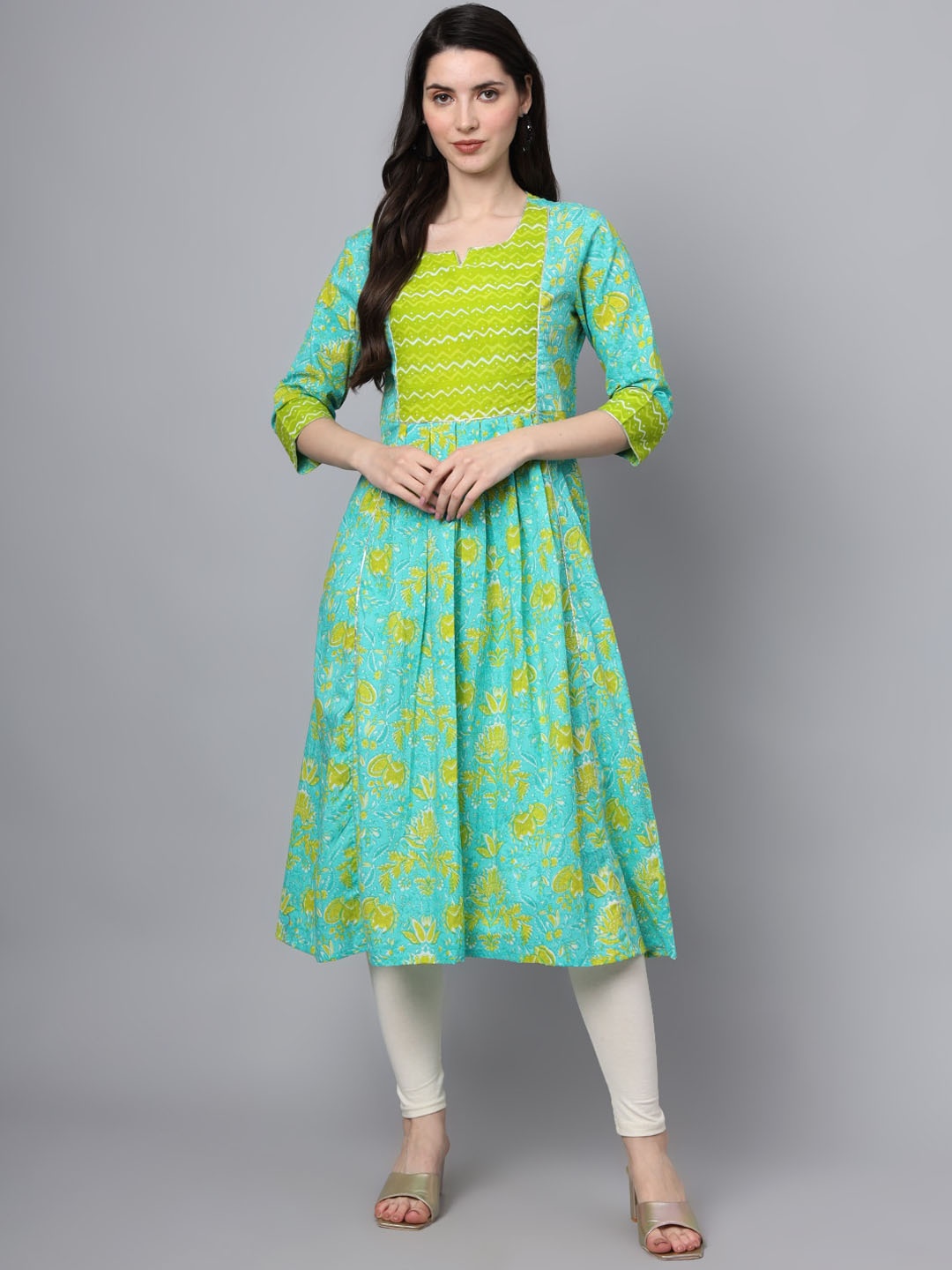 

FABRIC FITOOR Floral Printed A-line Cotton Kurta, Blue