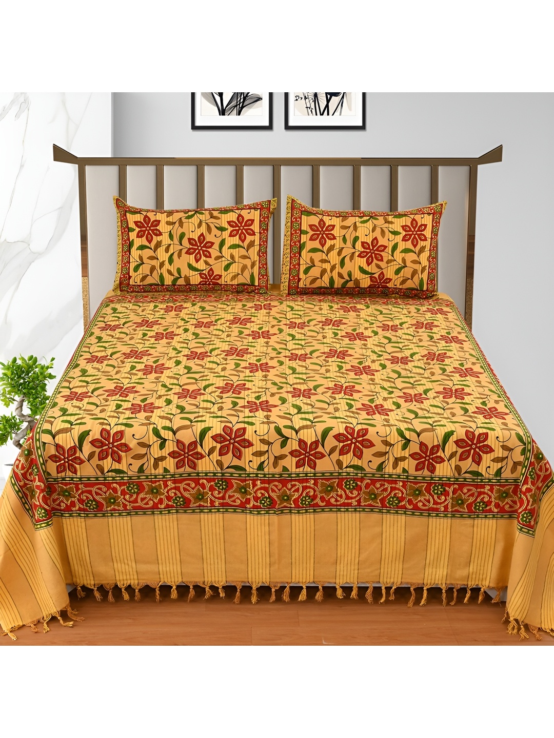 

bsb home Yellow & Green Floral Cotton 210 TC King Bedsheet with 2 Pillow Covers