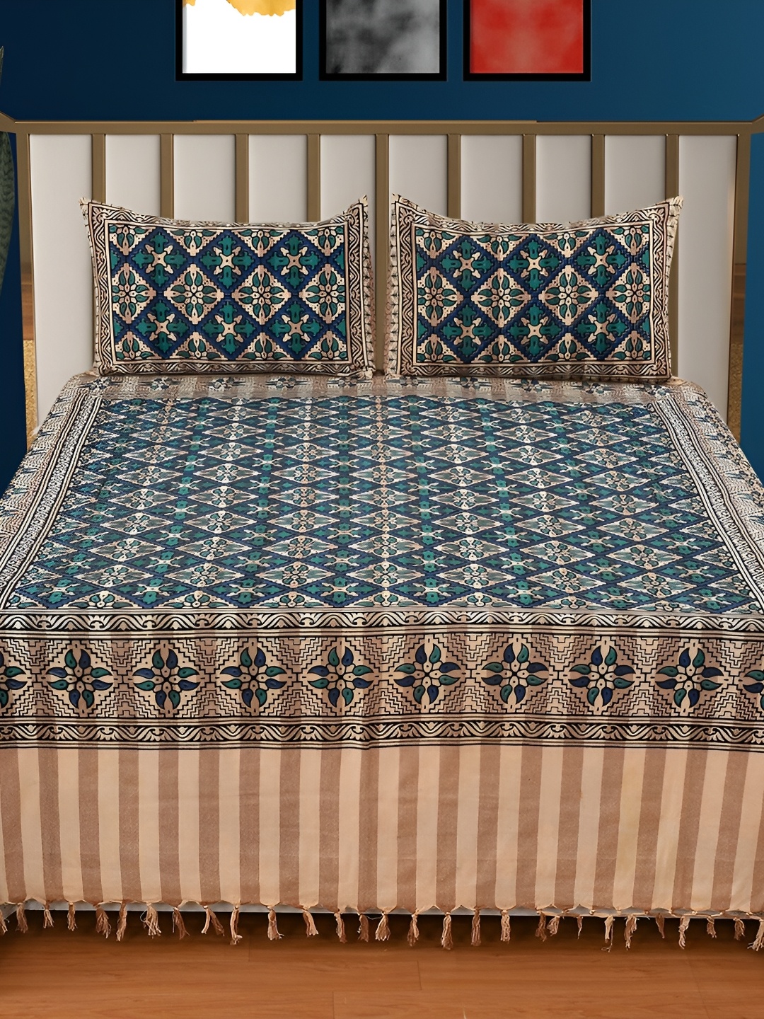 

bsb home Blue & Black Ethnic Motifs Cotton 210 TC King Bedsheet with 2 Pillow Covers