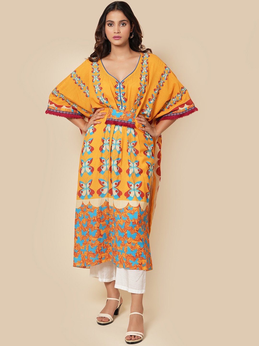 

YELLOW PARROT Ethnic Motifs Printed Kimono Sleeves Kaftan Kurta