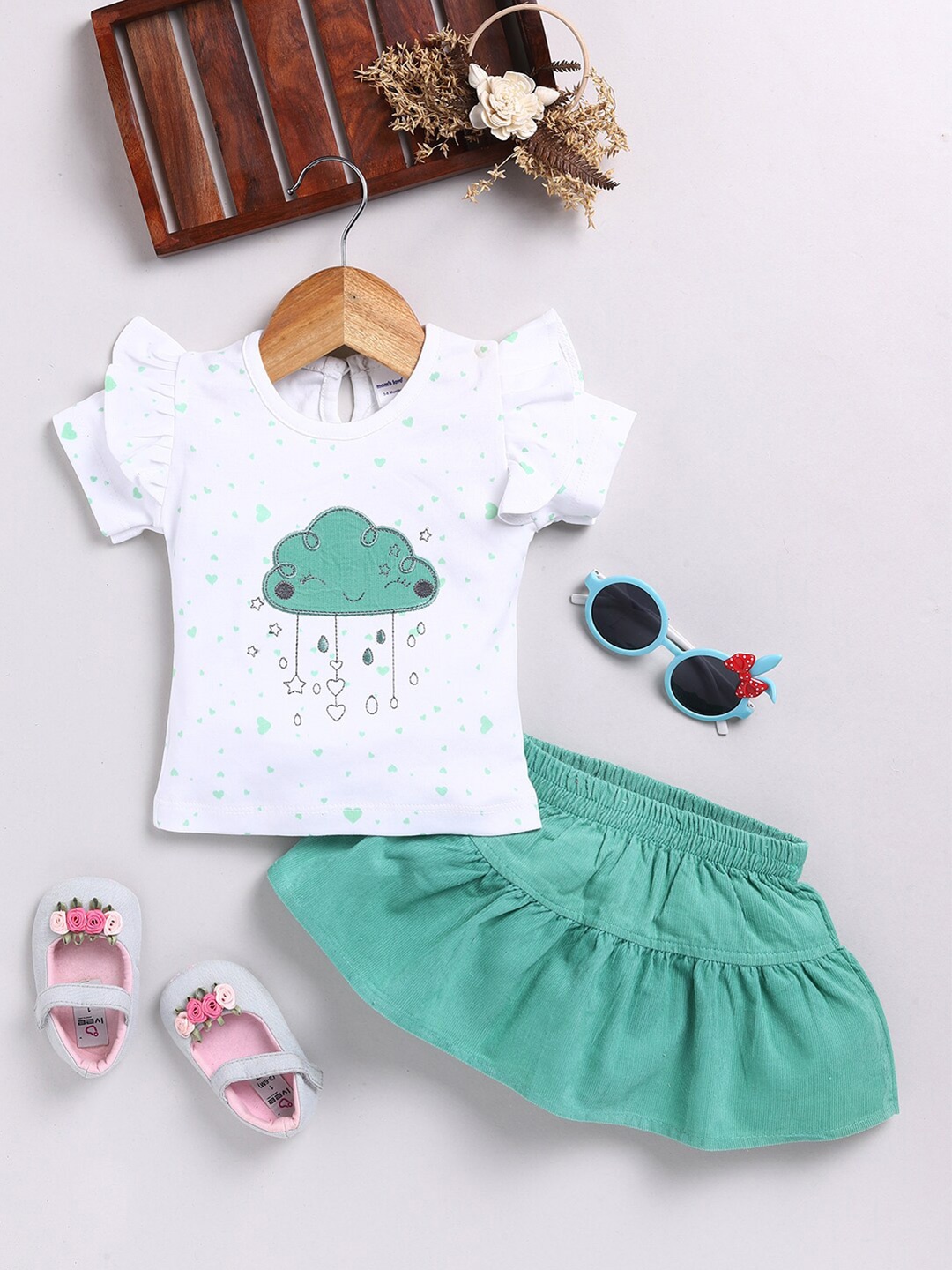 

Moms Love Girls Printed Round Neck Pure Cotton Top with Skirt, Sea green