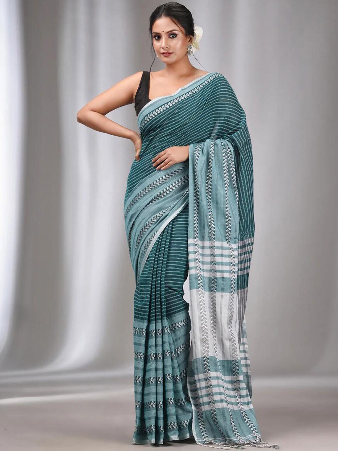

ODETTE Striped Woven Design Saree, Teal