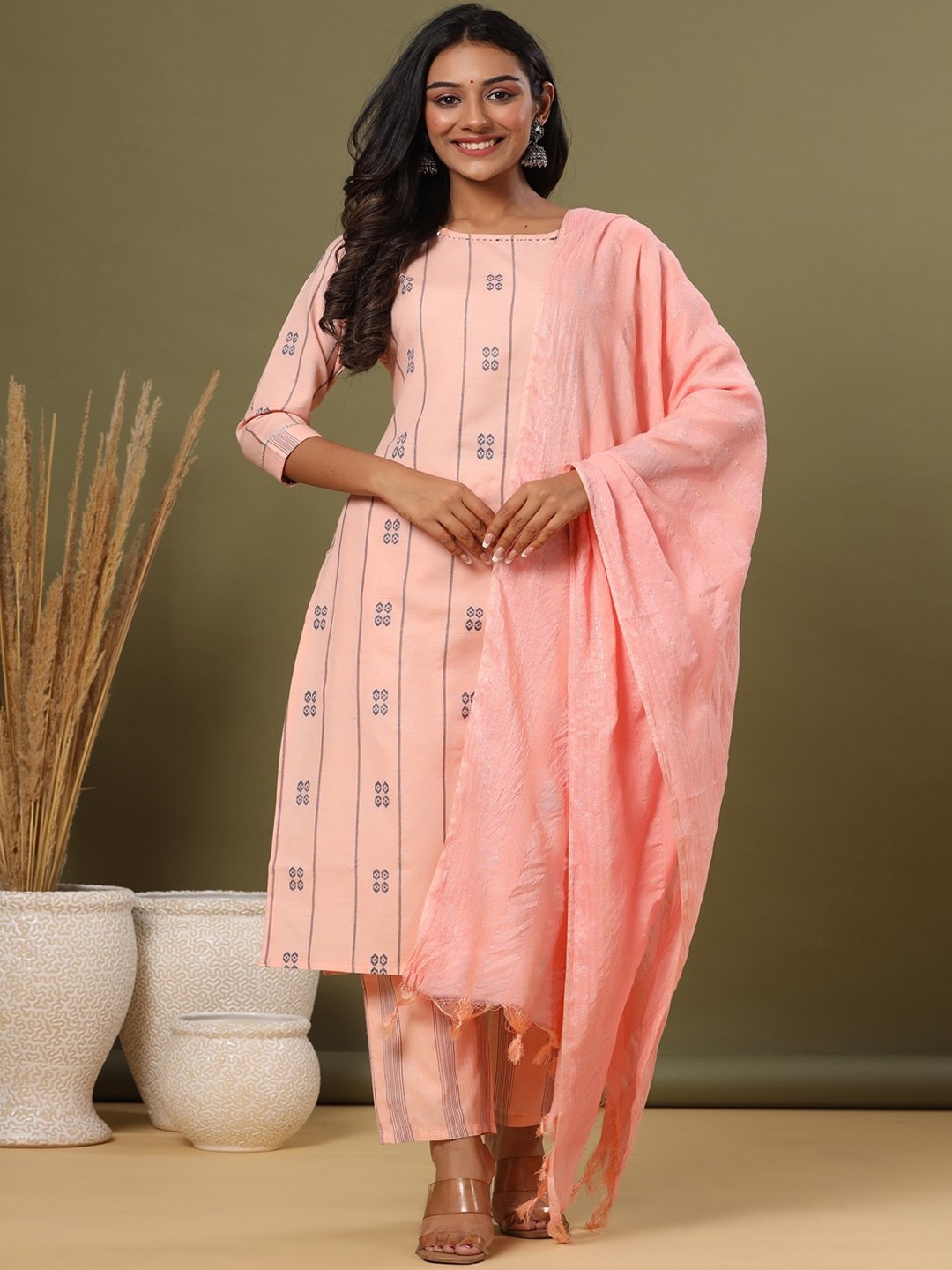 

KALINI Women Ethnic Motifs Printed Pure Cotton Straight Kurta & Trousers With Dupatta, Peach