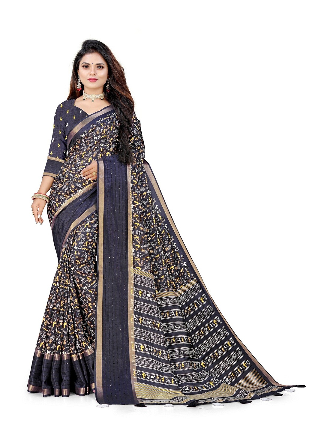 

Pemal Designer Ethnic Motifs Sequinned Saree, Black