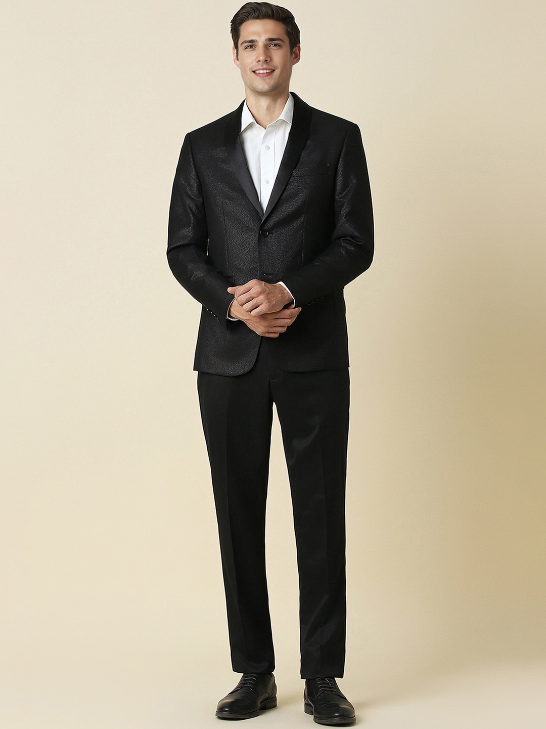 

Allen Solly Self Design Slim-Fit Party Two Piece Suit, Black