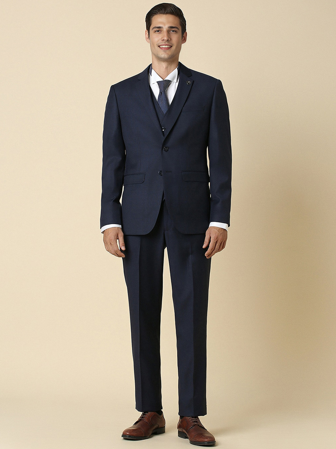 

Allen Solly Slim Fit Single Breasted Formal Blazer with 2 Waistcoat, Navy blue