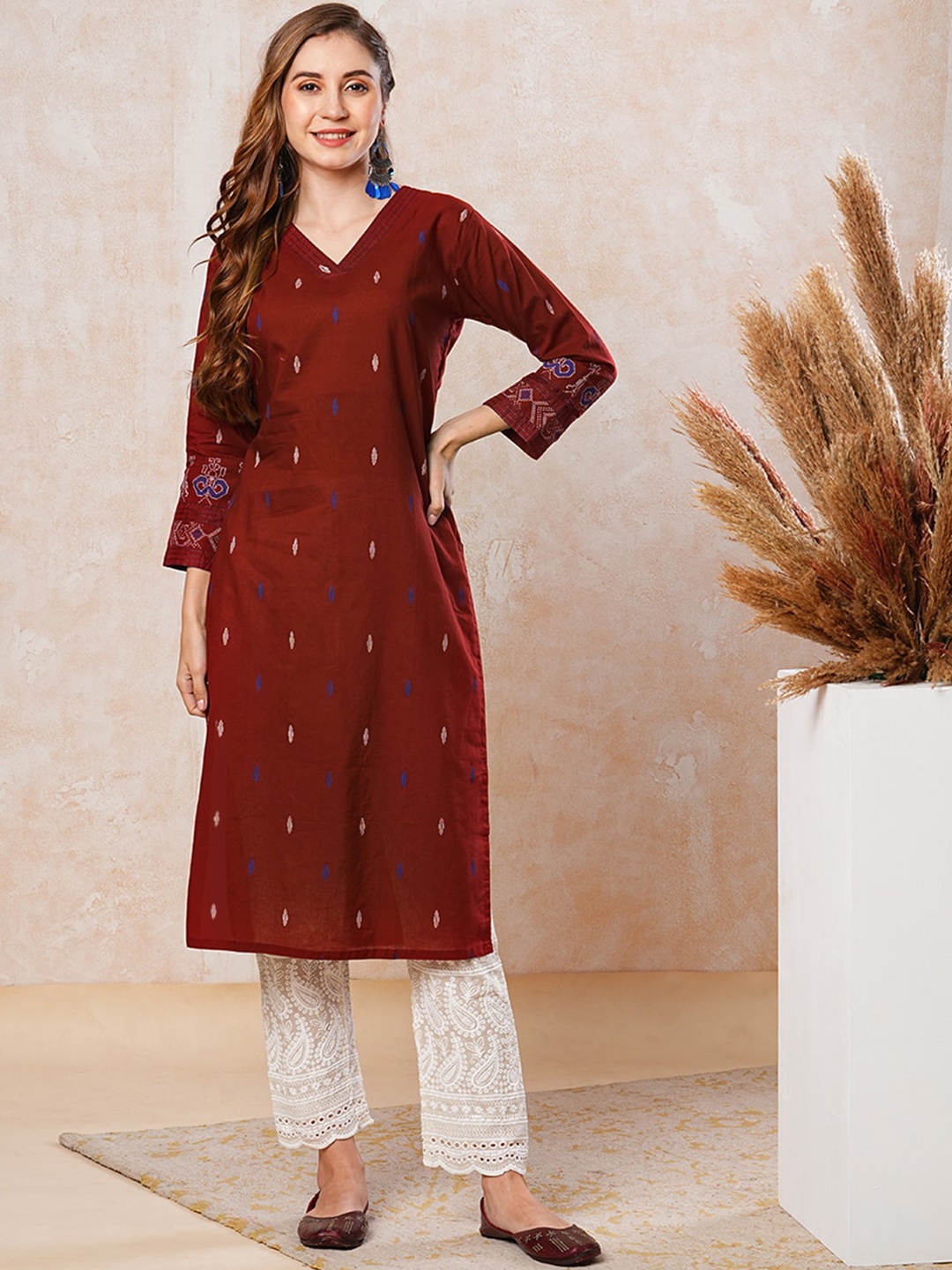 

FASHOR Ethnic Motifs Printed Pure Cotton Straight Kurta, Maroon