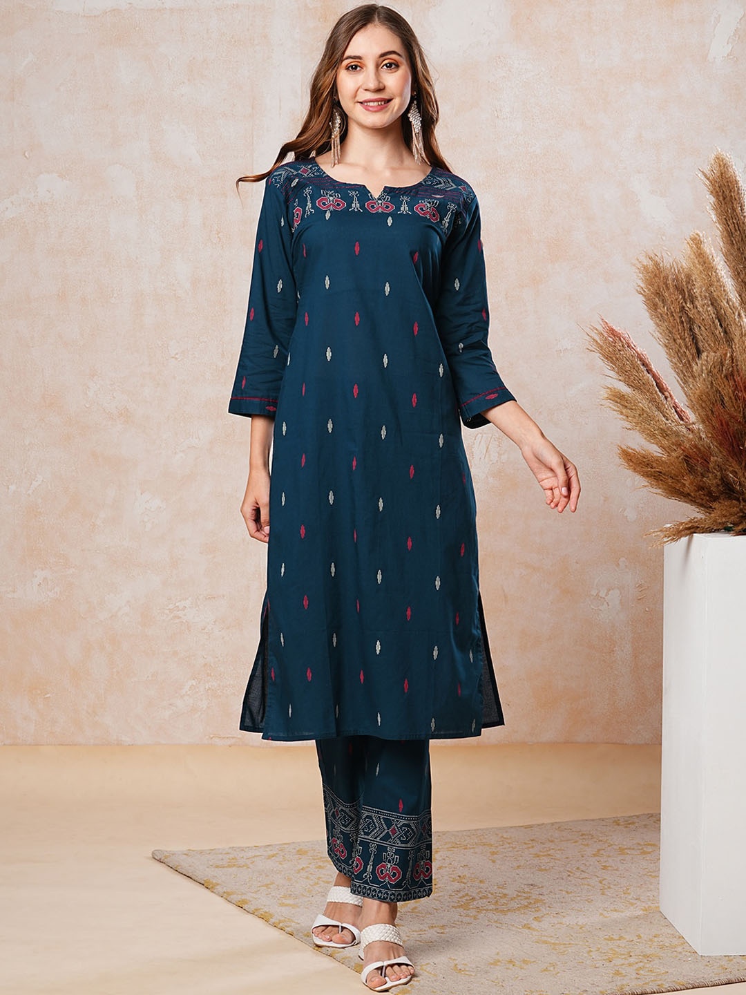 

FASHOR Abstract Printed Pure Cotton Kurta with Trousers, Navy blue
