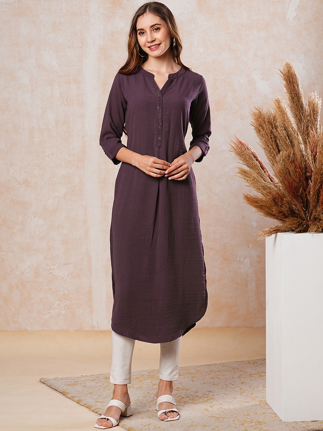 

FASHOR Mandarin Collar Roll-Up Sleeves Pleated Kurta, Burgundy