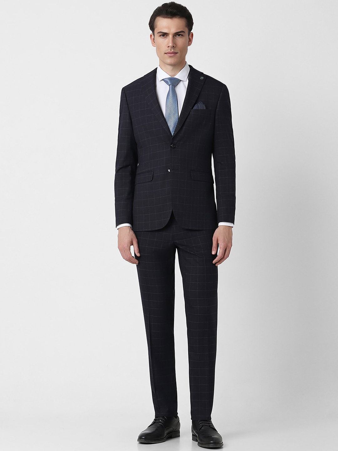 

Peter England Elite Checked Slim-Fit Single-Breasted Two-Piece Formal Suit, Black