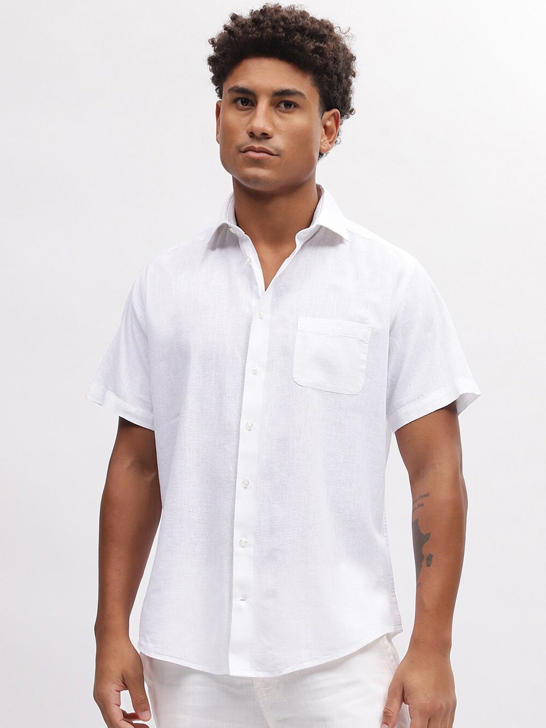 

Bruun & Stengade Spread Collar Short Sleeves Casual Shirt, White