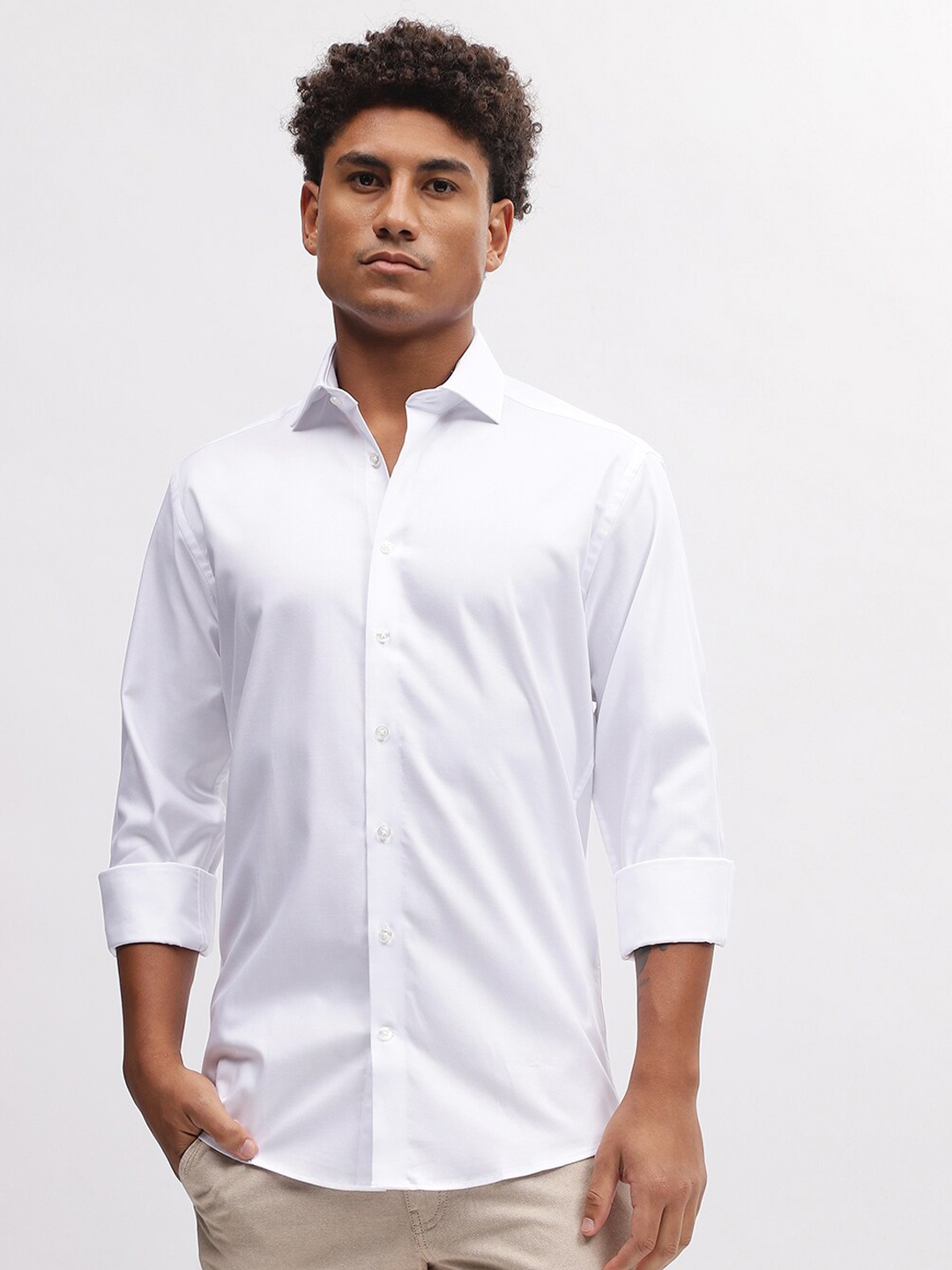 

Bruun & Stengade Slim Fit Cutaway Collar Casual Pure Cotton Shirt, White