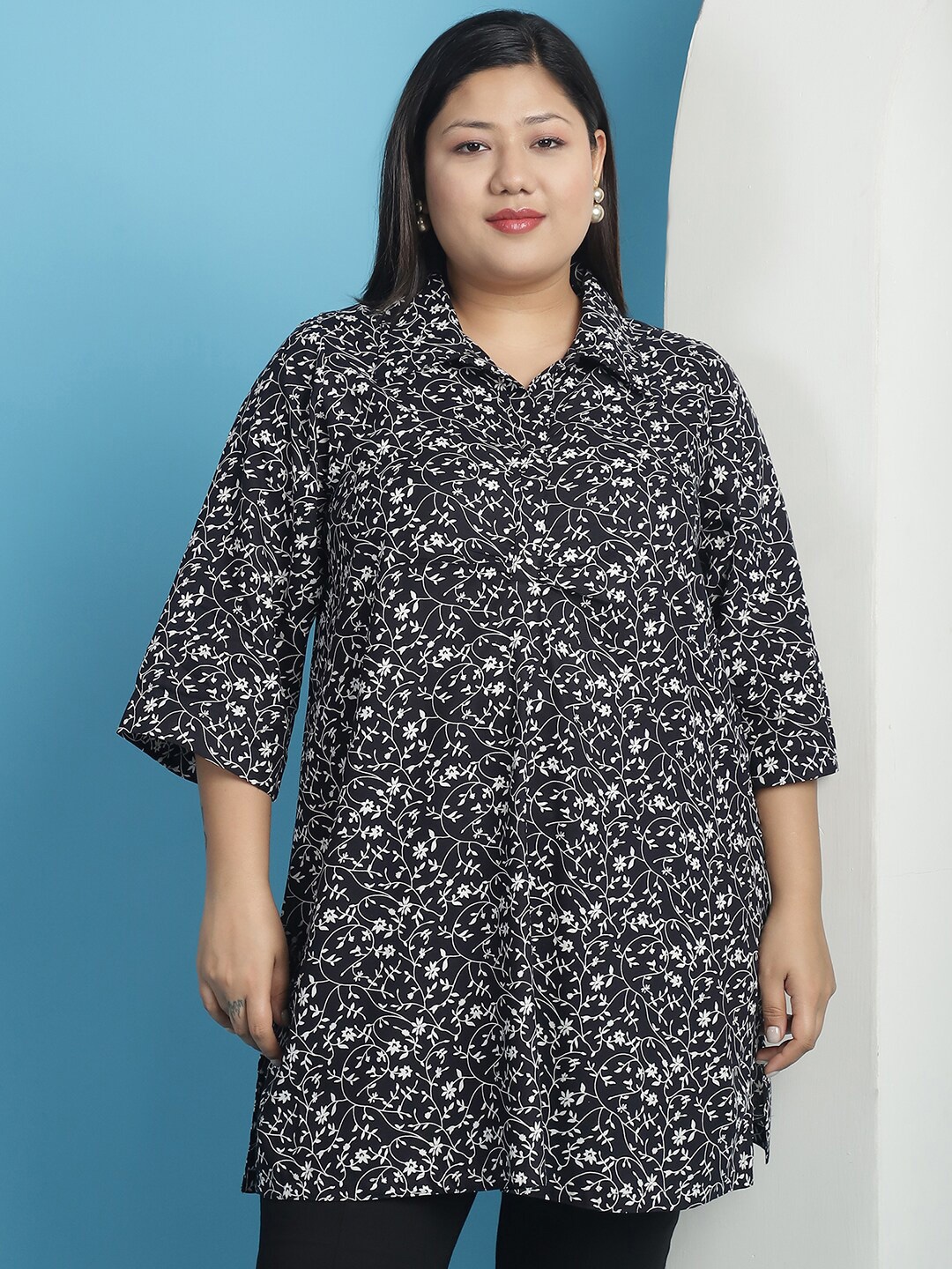 

theRebelinme Plus Size Floral Printed Shirt Style Longline Top, Black