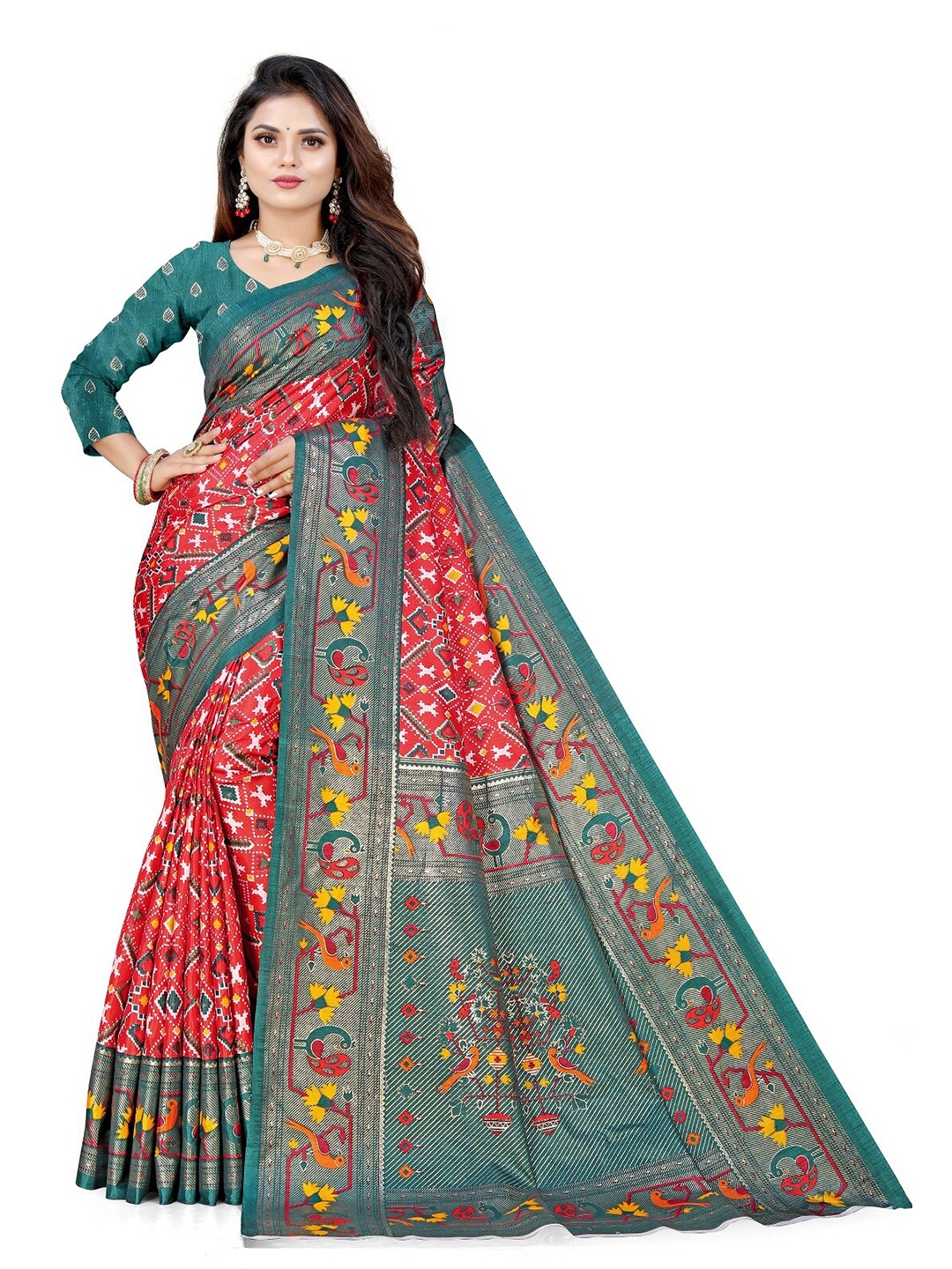 

Pemal Designer Geometric Printed Saree, Red