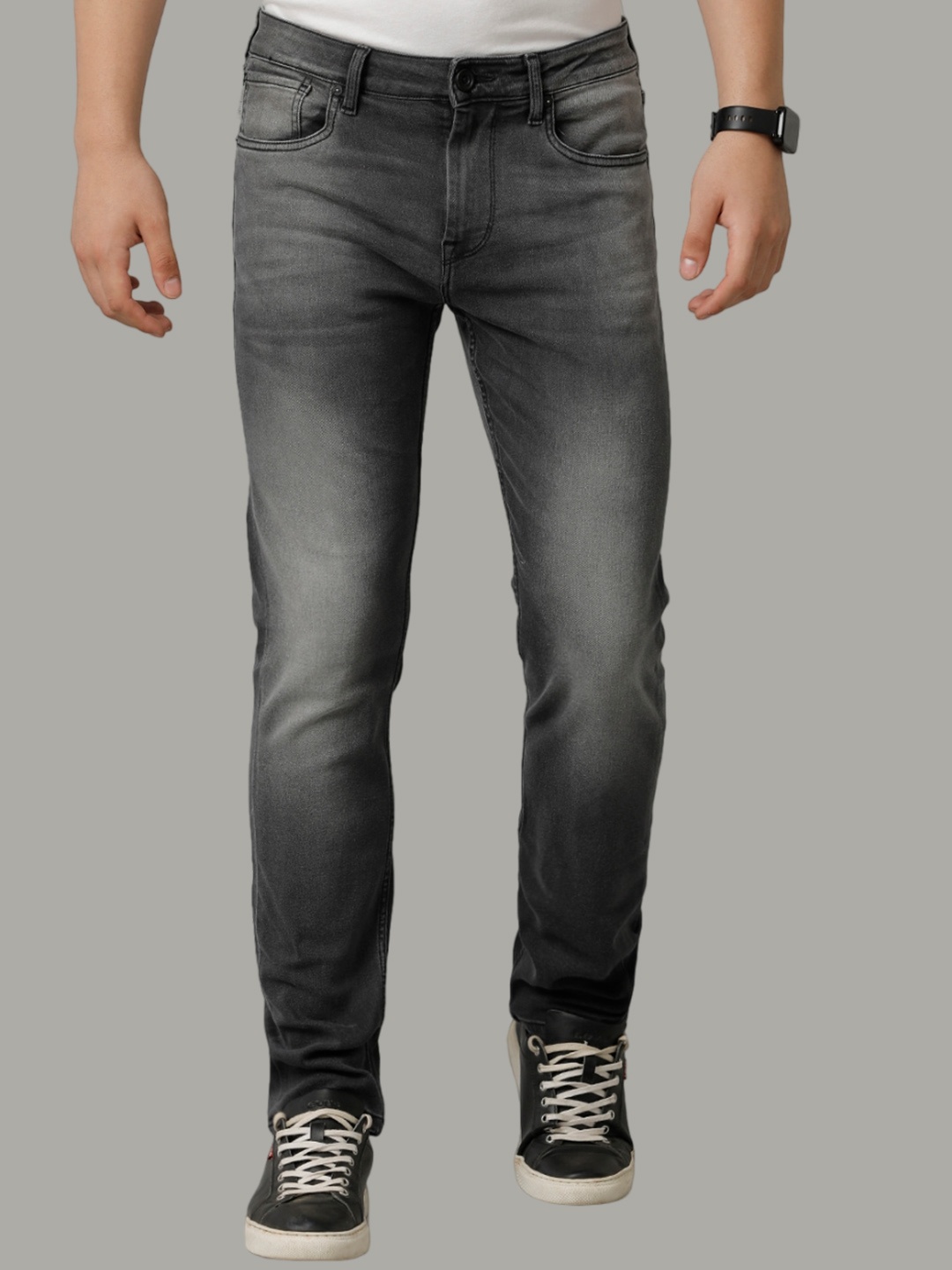 

Voi Jeans Men Mid-Rise Comfort Heavy Fade Stretchable Jeans, Grey