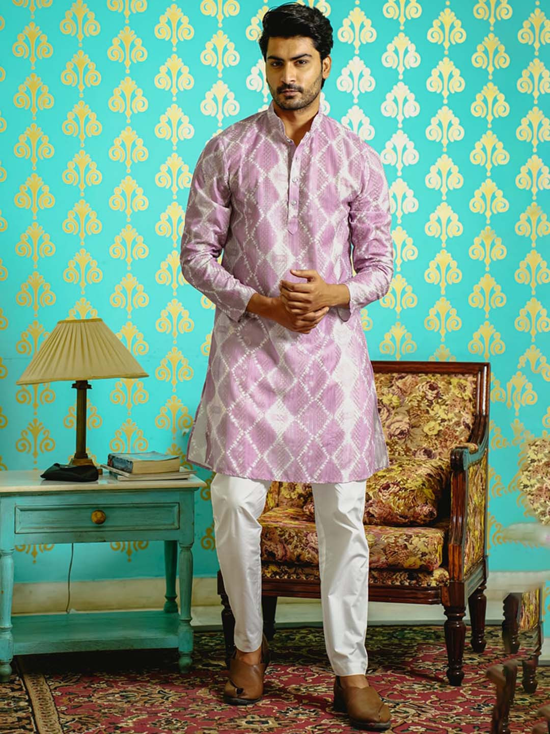 

Be Desi Geometric Printed Mandarin Collar Straight Kurta With Pyjama, Lavender