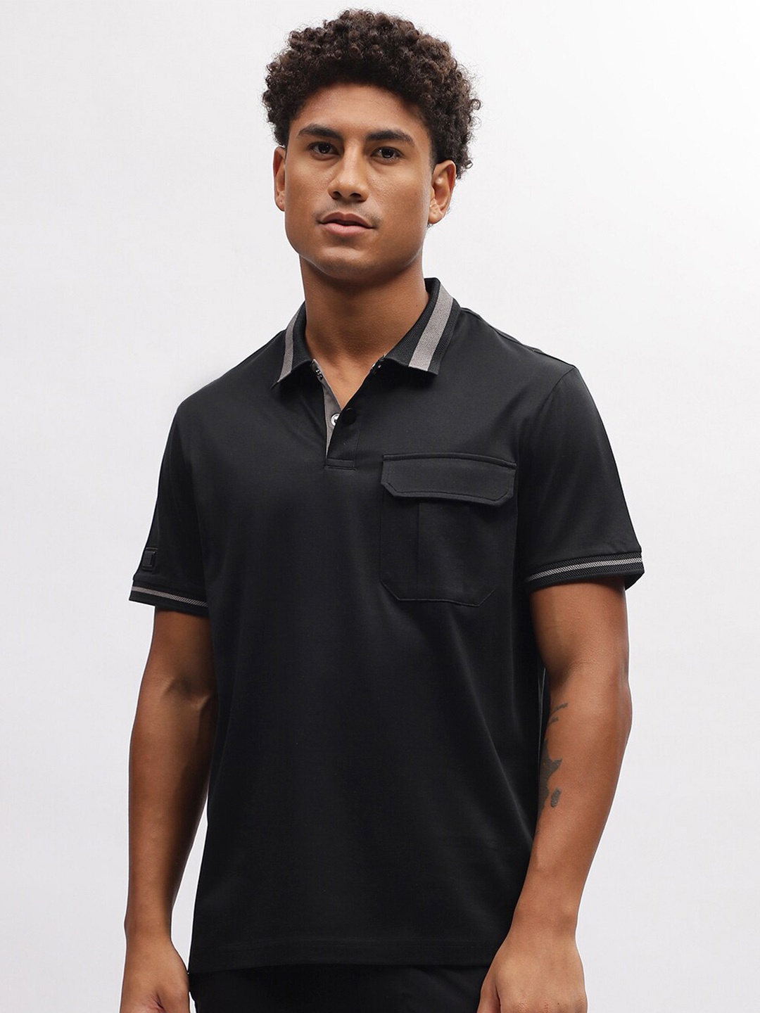 

Iconic Polo Collar Pockets Cotton T-shirt, Black