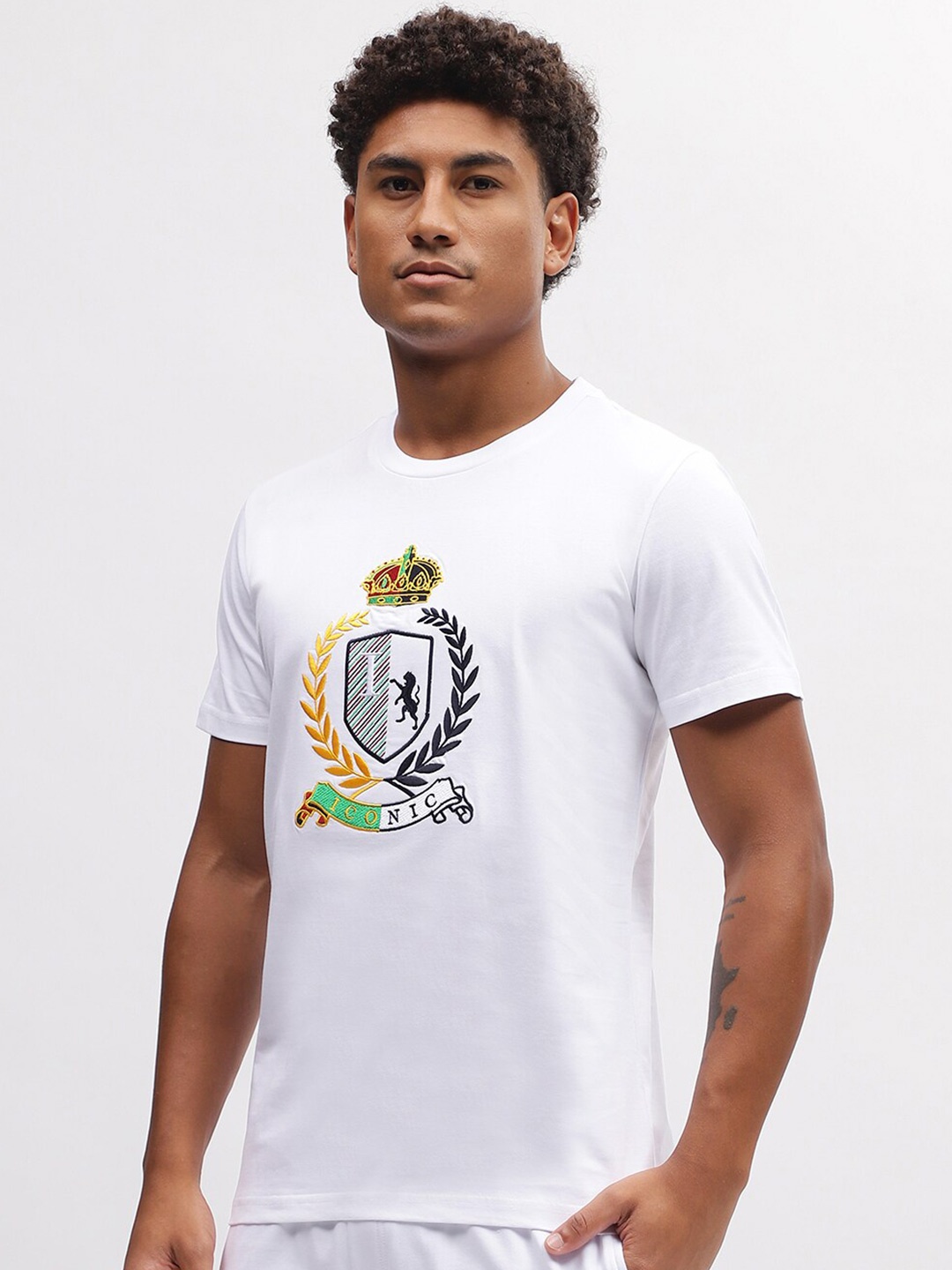 

Iconic Embroidered Round Neck Short Sleeves Regular Fit T-shirt, White