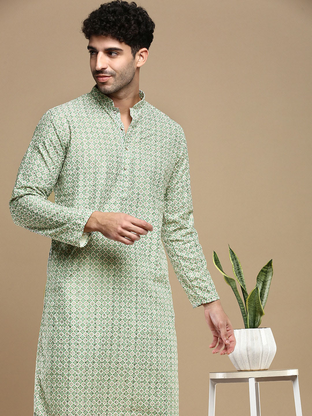 

Anouk Green Floral Printed Sequinned Mandarin Collar Cotton Straight Kurta