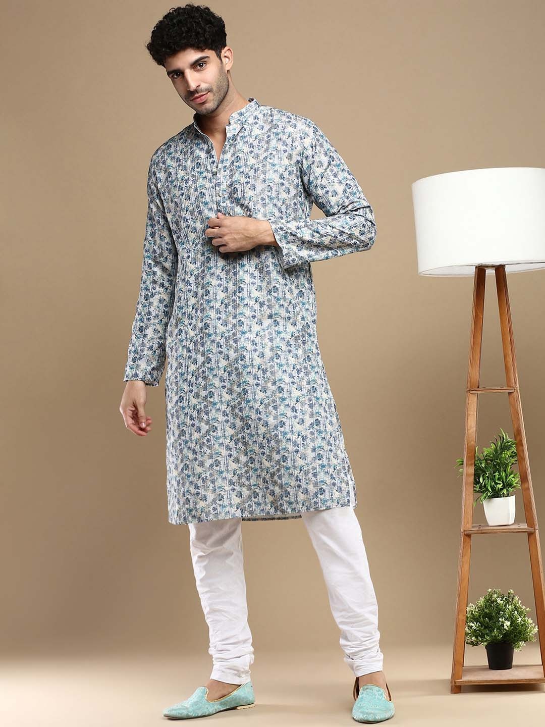 

Anouk Blue Abstract Printed Zari Mandarin Collar Cotton Straight Kurta