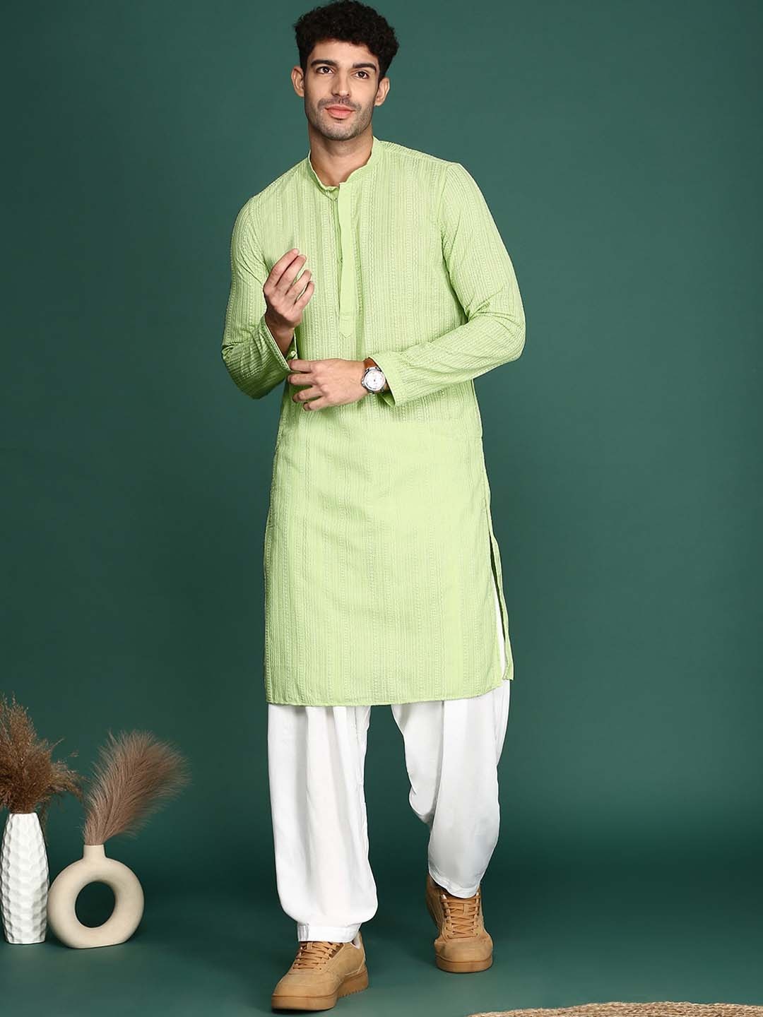 

Anouk Green Chikankari Embroidered Straight Kurta