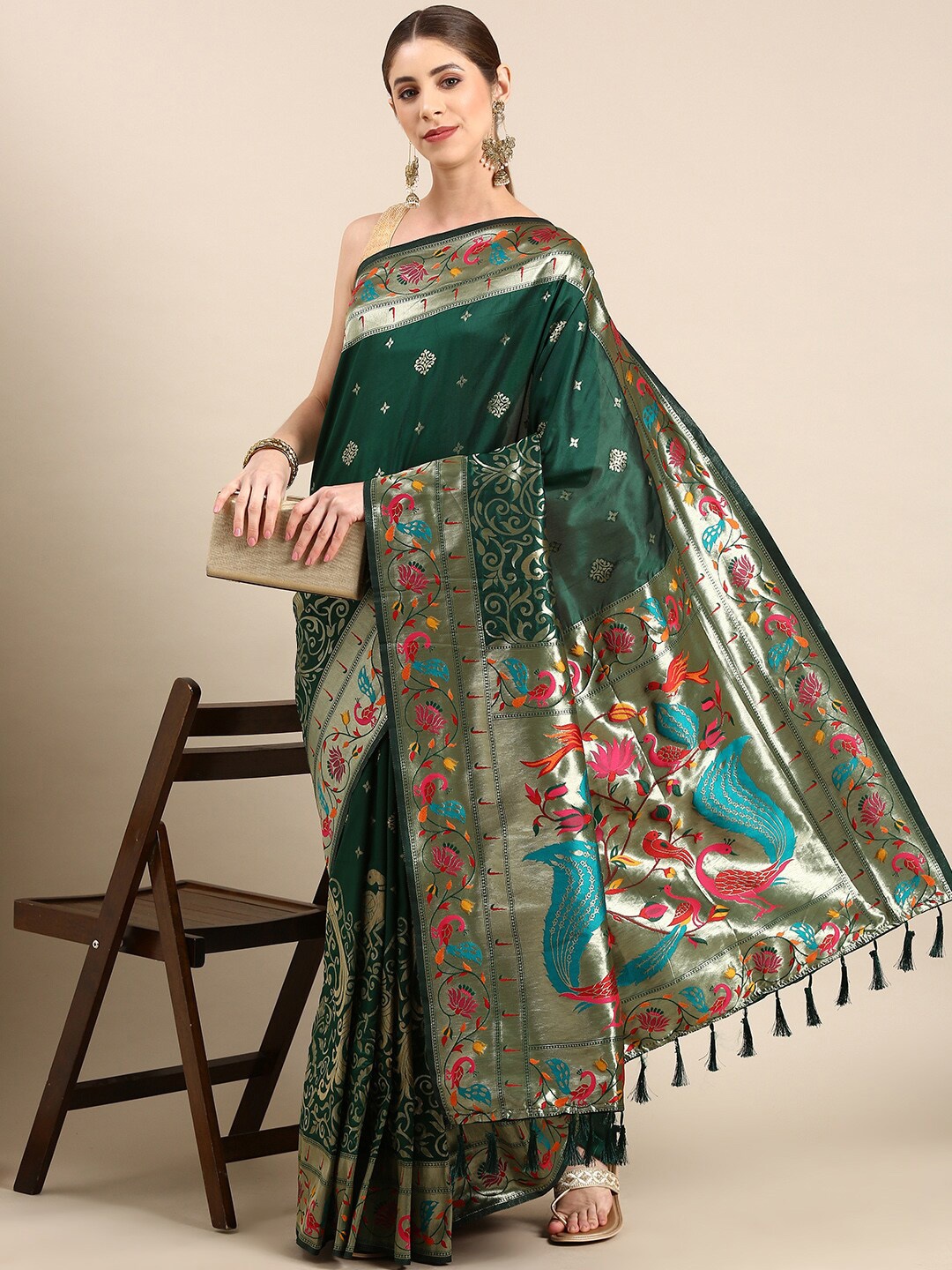 

PATLIPALLU Ethnic Woven Design Zari Art Silk Banarasi Saree, Green