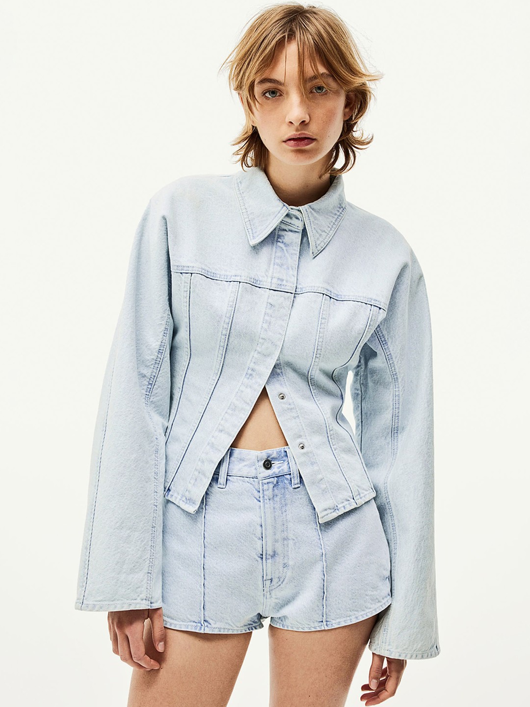 

H&M Women Pure Cotton Crease-Front Denim Mini Shorts, Blue