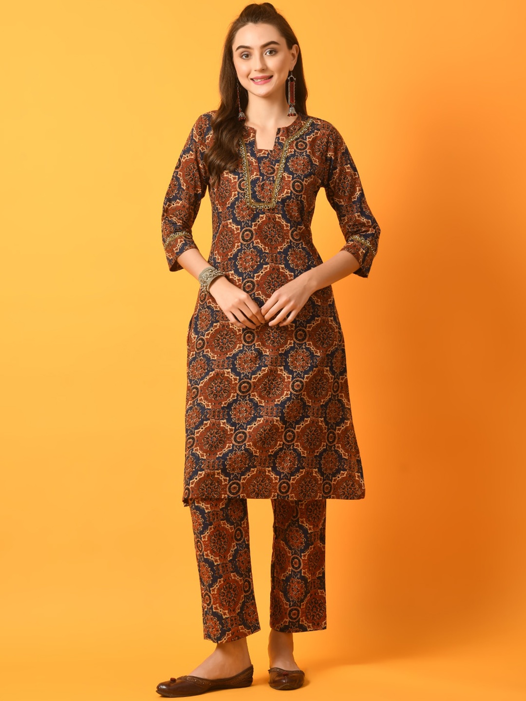 

KALINI Ethnic Motifs Printed Pure Cotton Kurta With Trouser, Blue