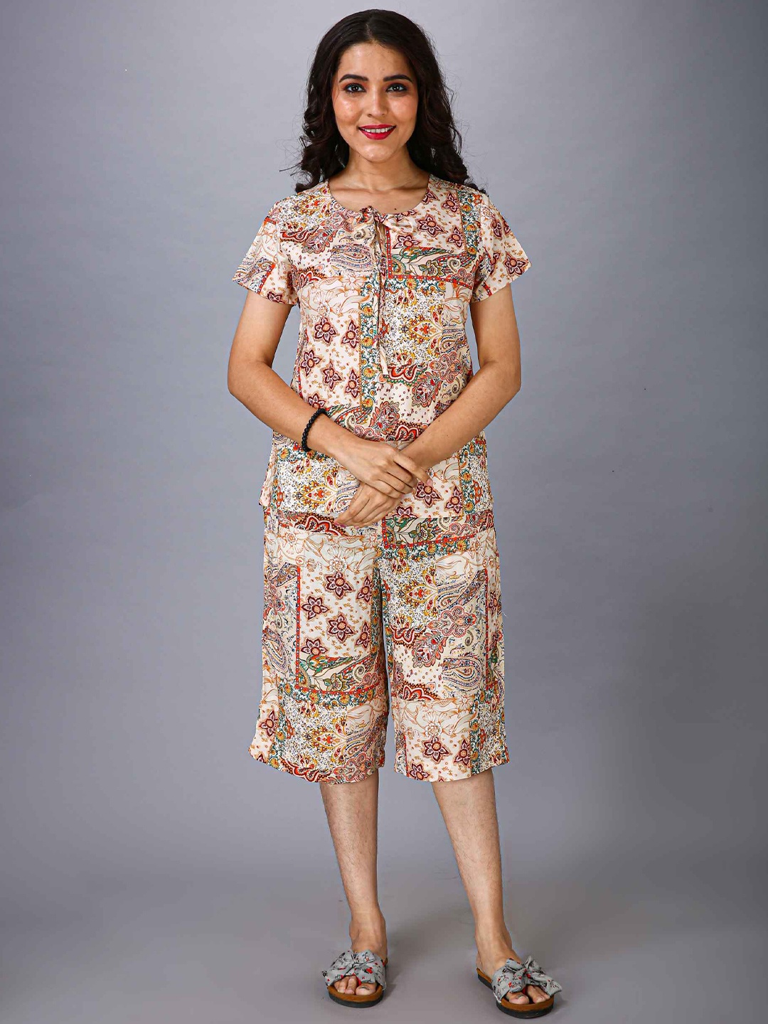 

MAIYEE Printed Top & Shorts Co Ord Set, Beige