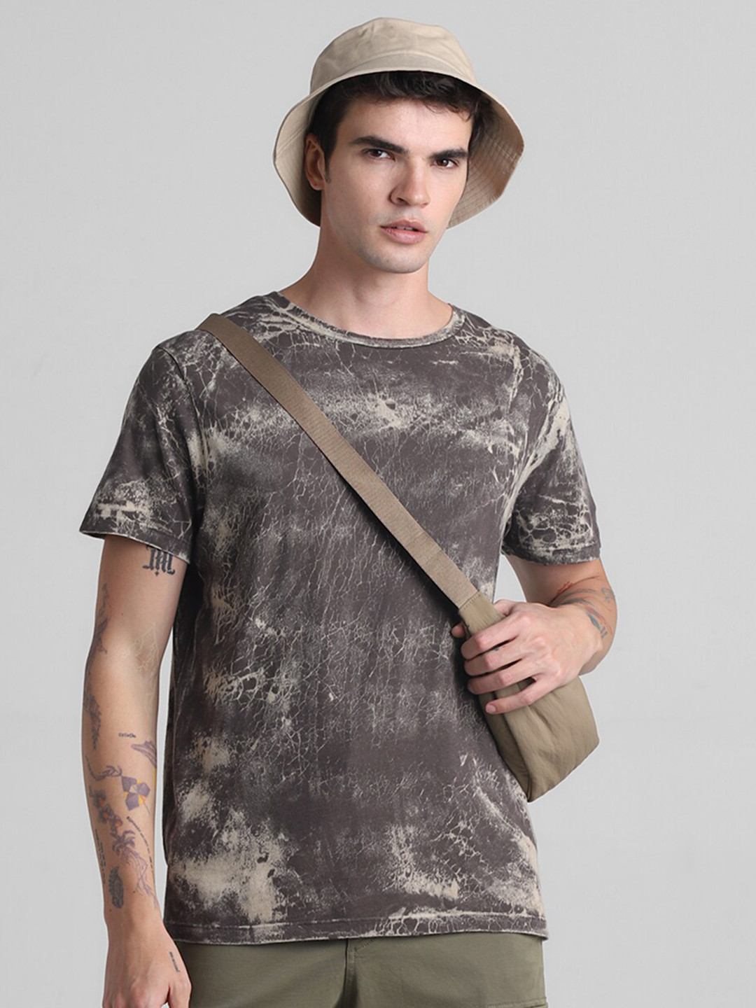 

Jack & Jones Abstract Printed Pure Cotton T-shirt, Brown
