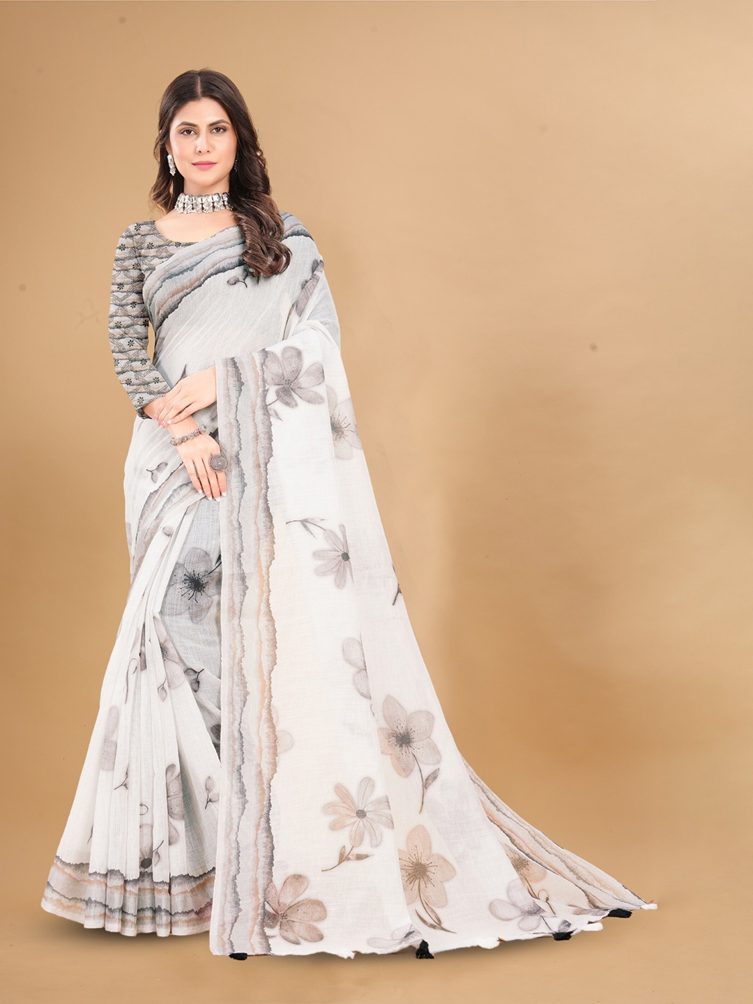 

Anouk Floral Printed Pure Linen Tussar Saree, White