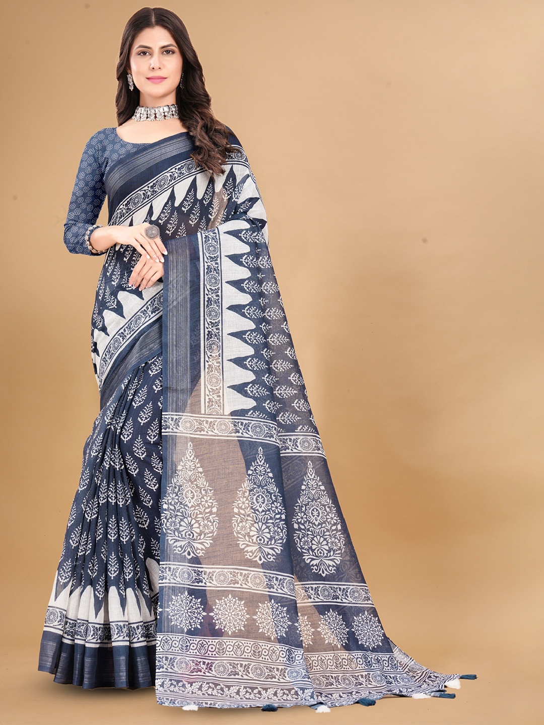 

Anouk Ethnic Motifs Printed Pure Linen Tussar Saree, Grey