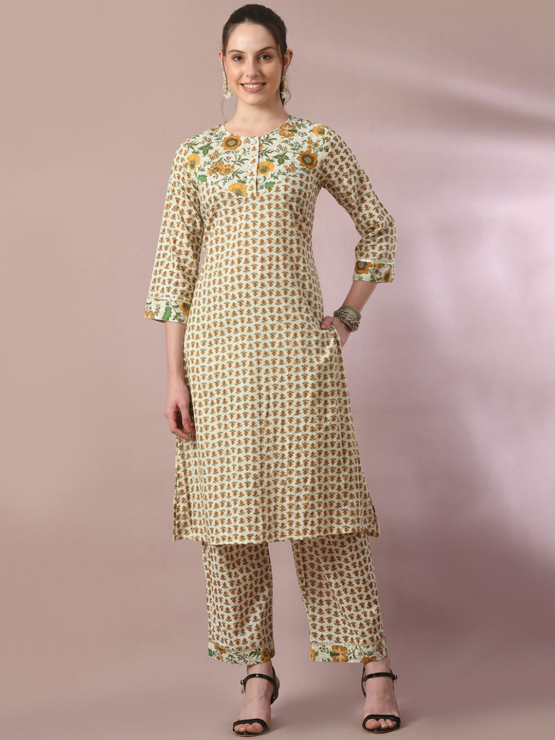 

Myshka Floral Printed Regular Pure Cotton Kurta with Palazzos, White