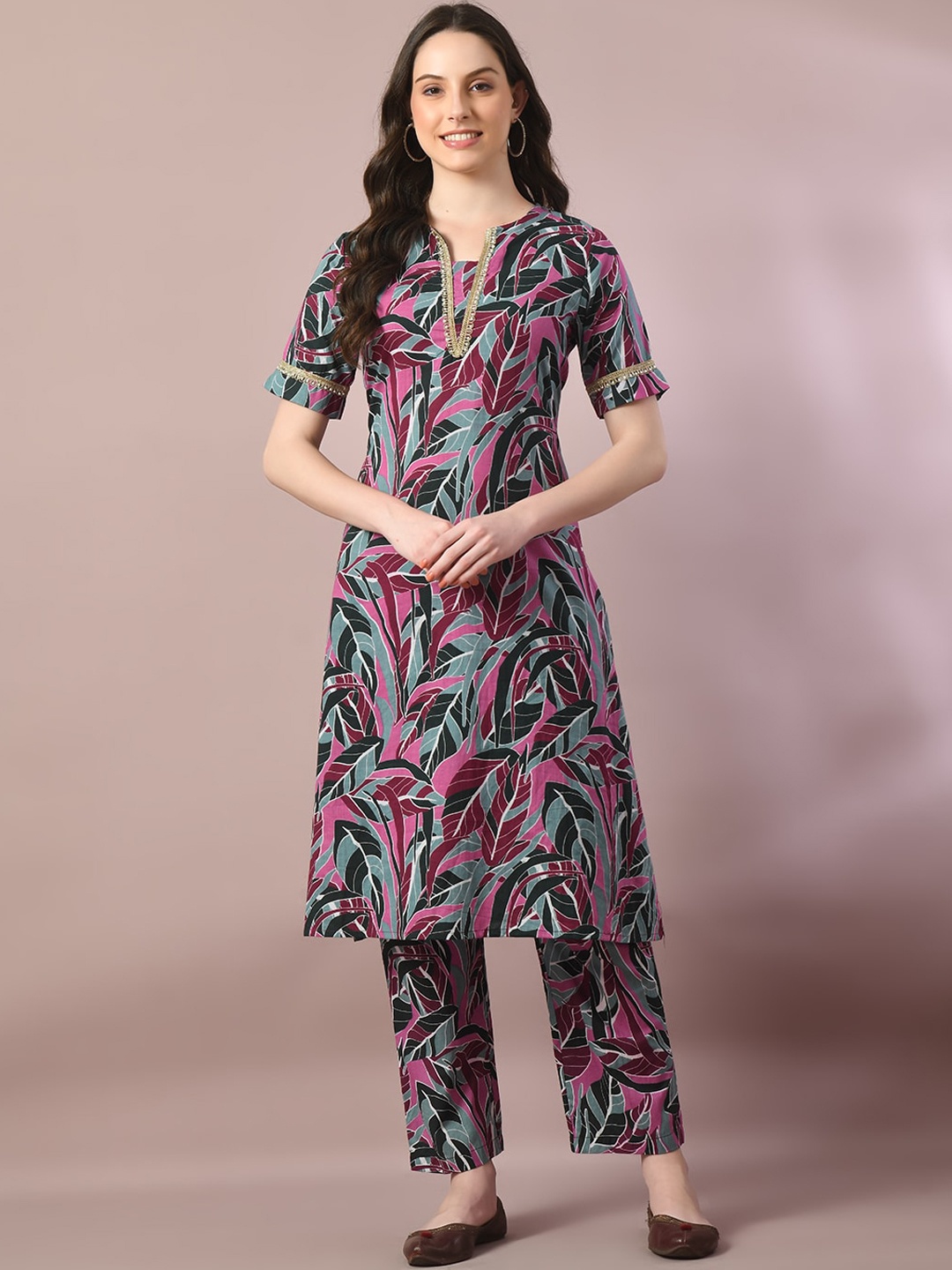 

Myshka Floral Printed Regular Pure Cotton Kurta with Trousers, Blue