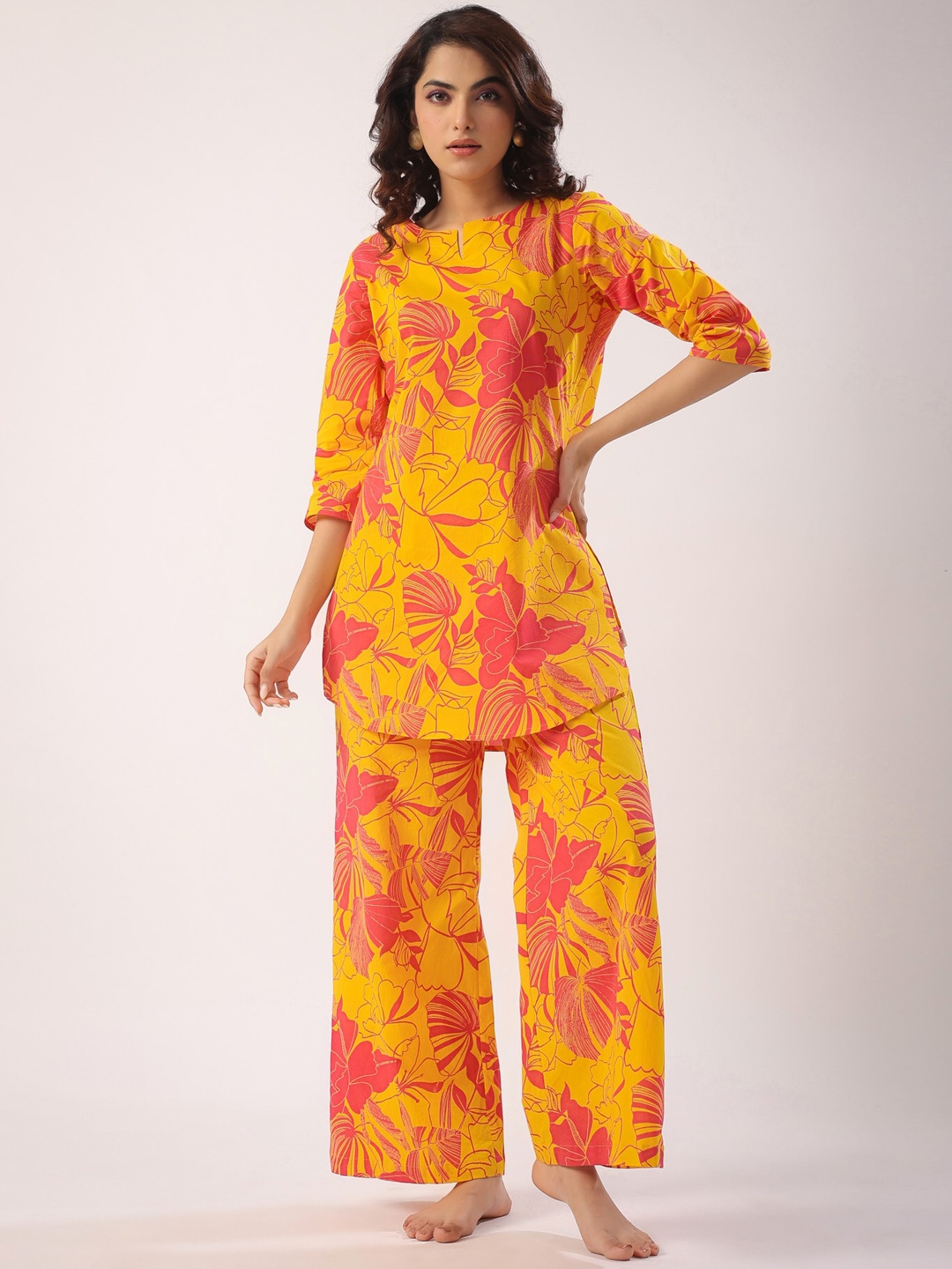 

JISORA Floral Printed Pure Cotton Night suit, Orange