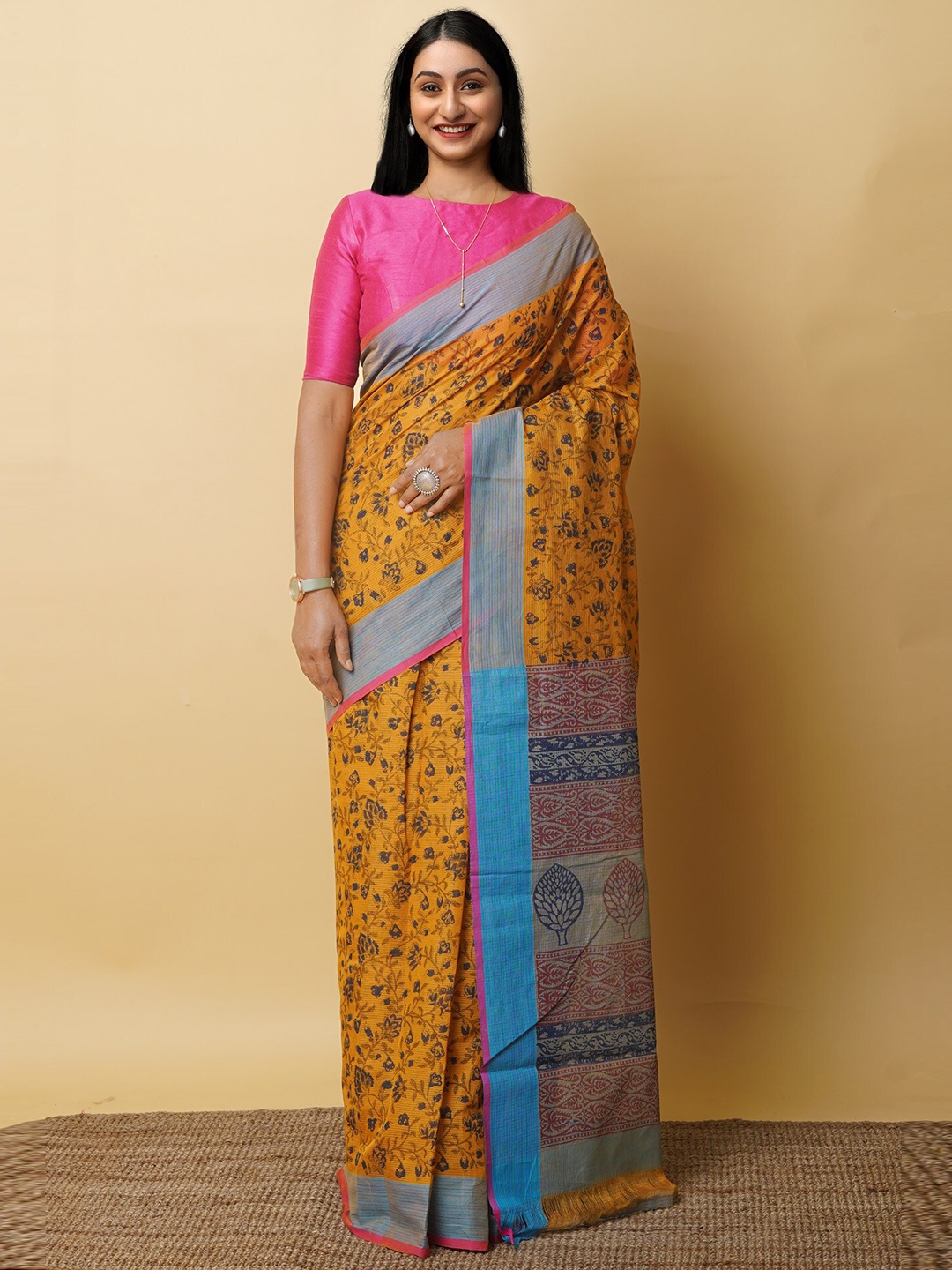 

Unnati Silks Ethnic Motifs Pure Cotton Handloom Mangalagiri Saree, Yellow