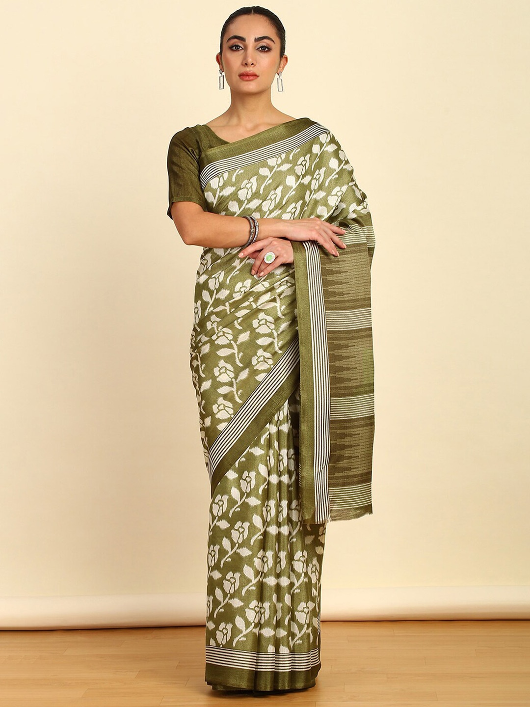

Soch Floral Printed Art Silk Saree, Green